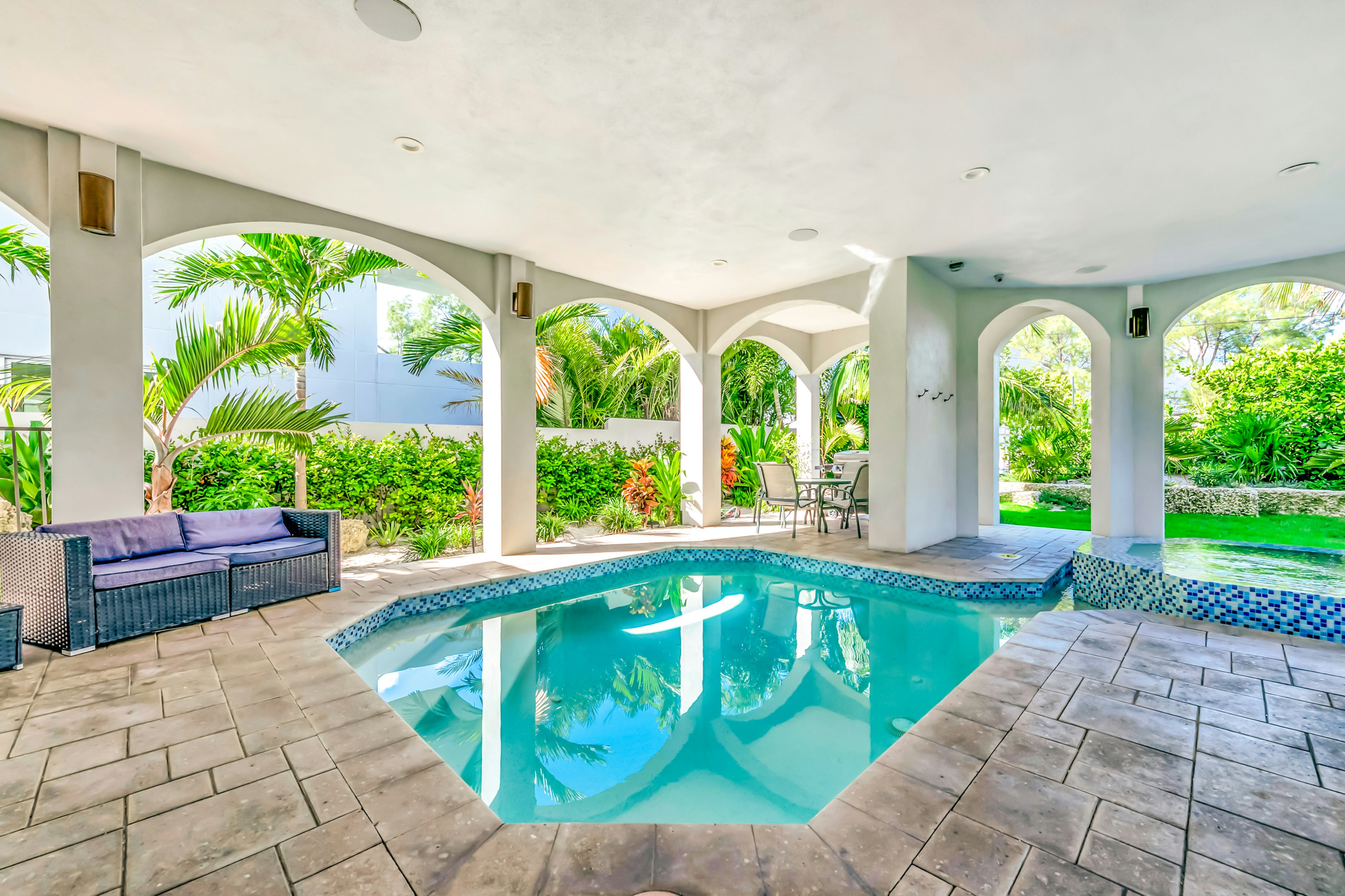 Private Pool and Spa