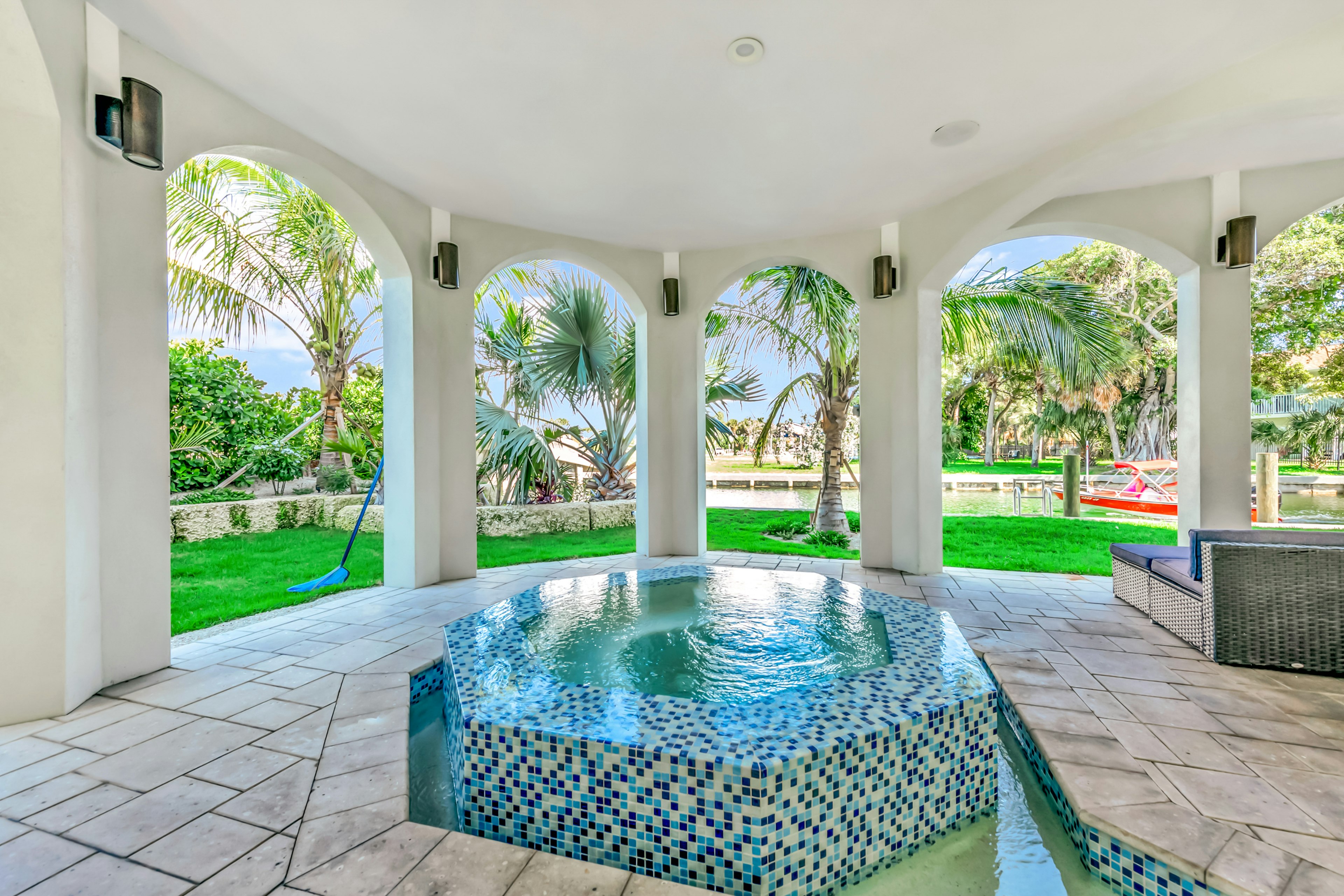 Private saltwater pool with spa