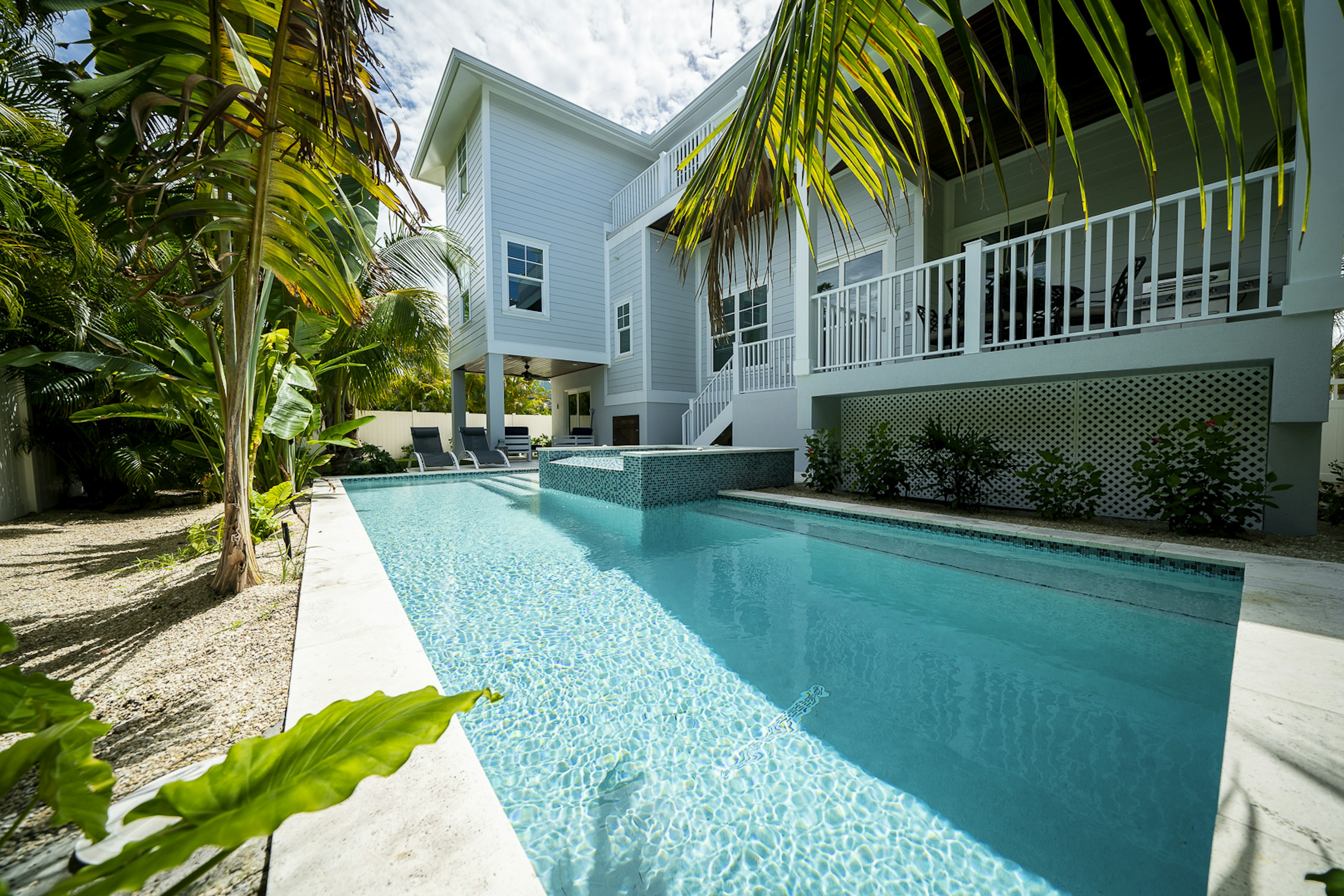 Outdoor Pool and Lounge