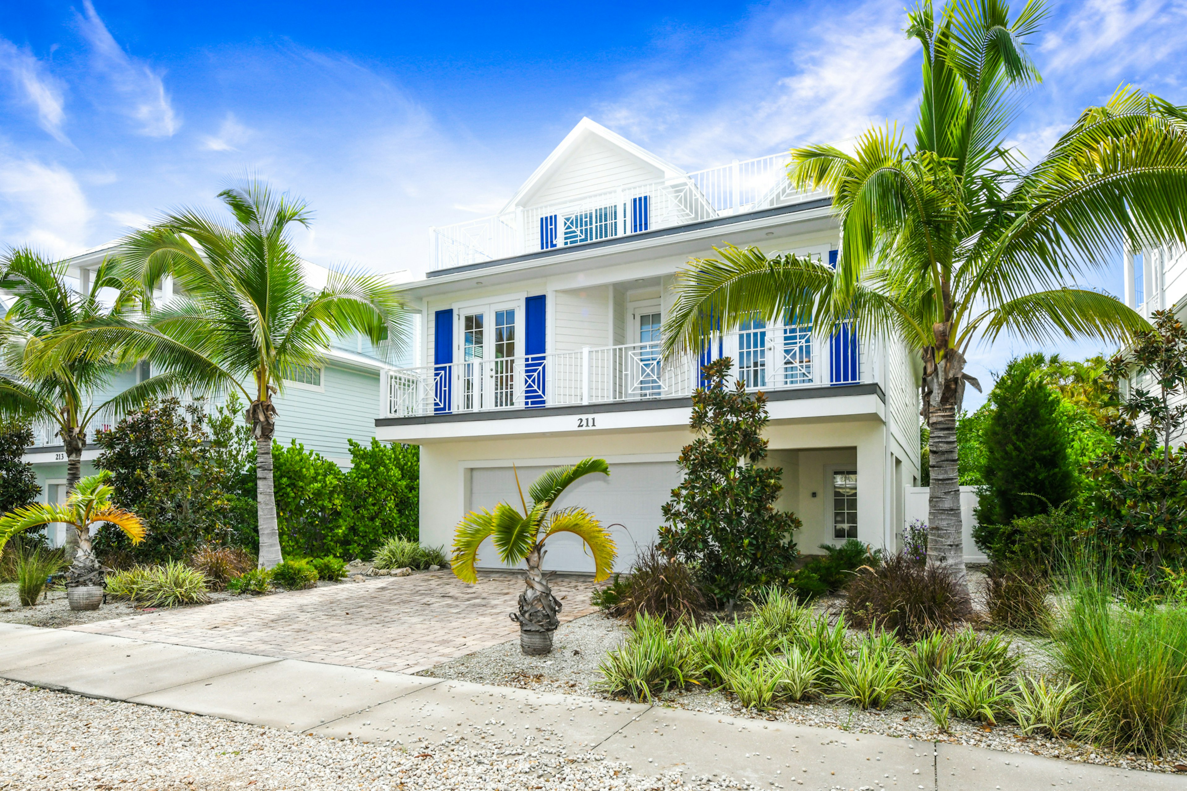 Elegant Front Facade - AMI Locals