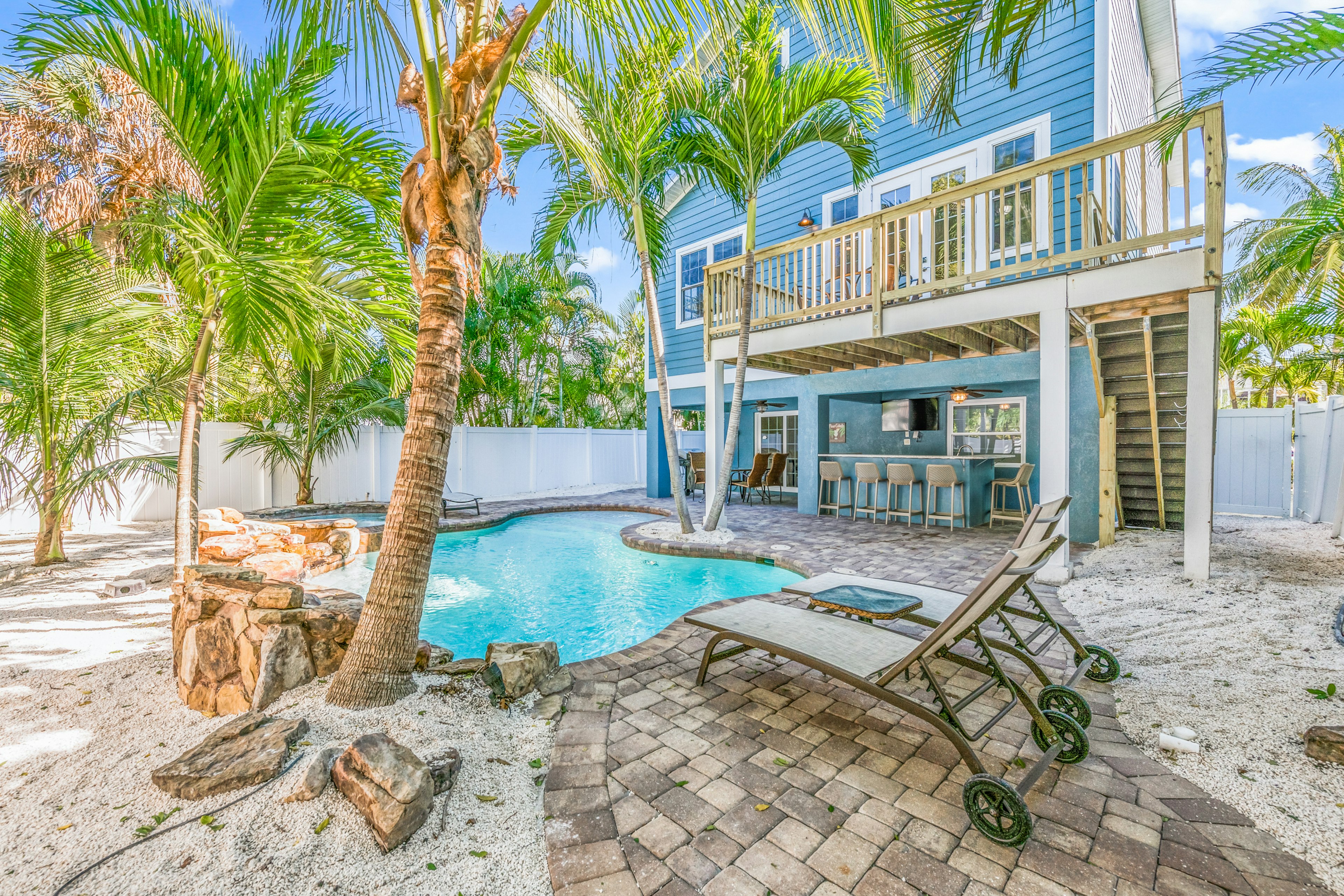 Private Pool and Spa
