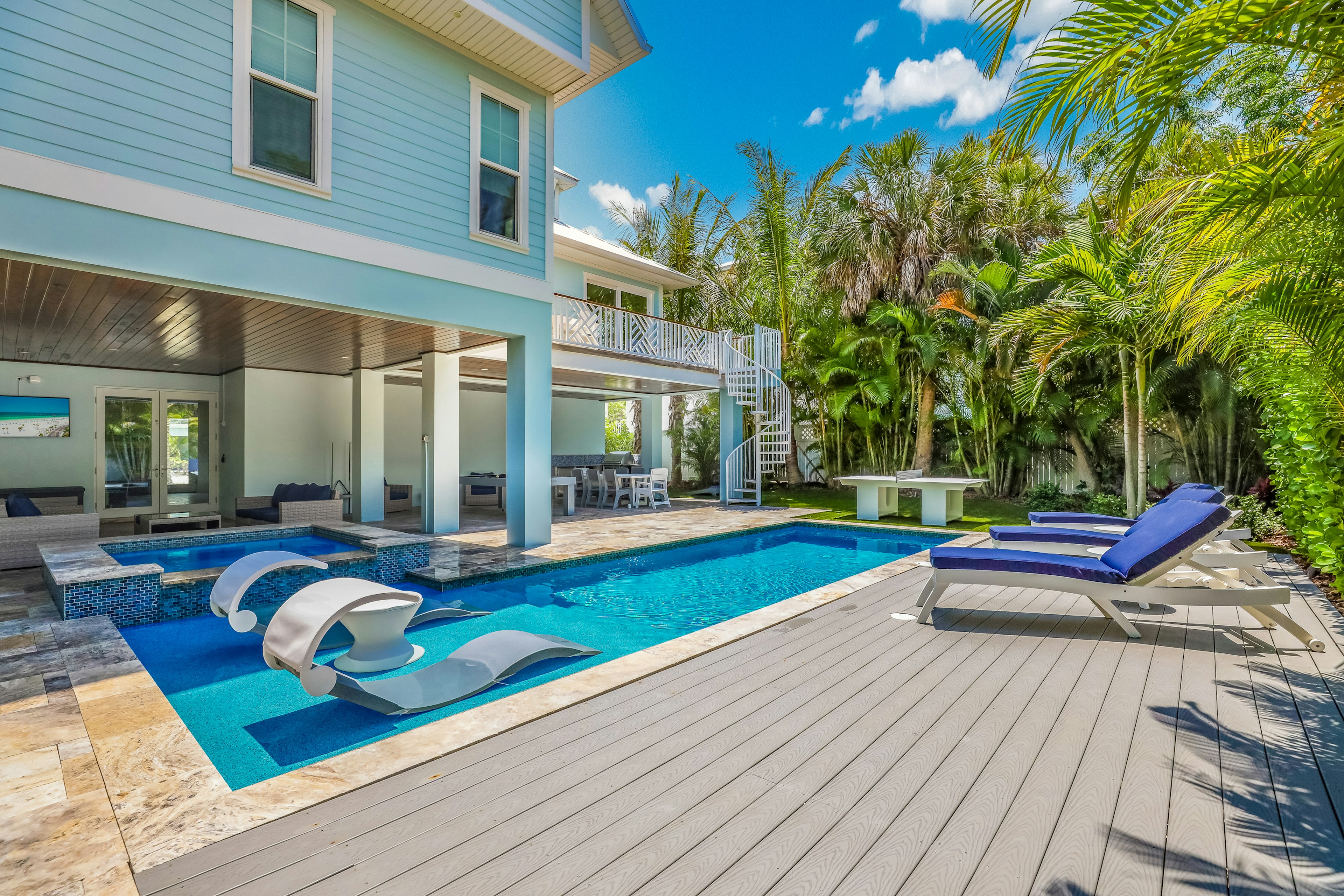 Private Pool