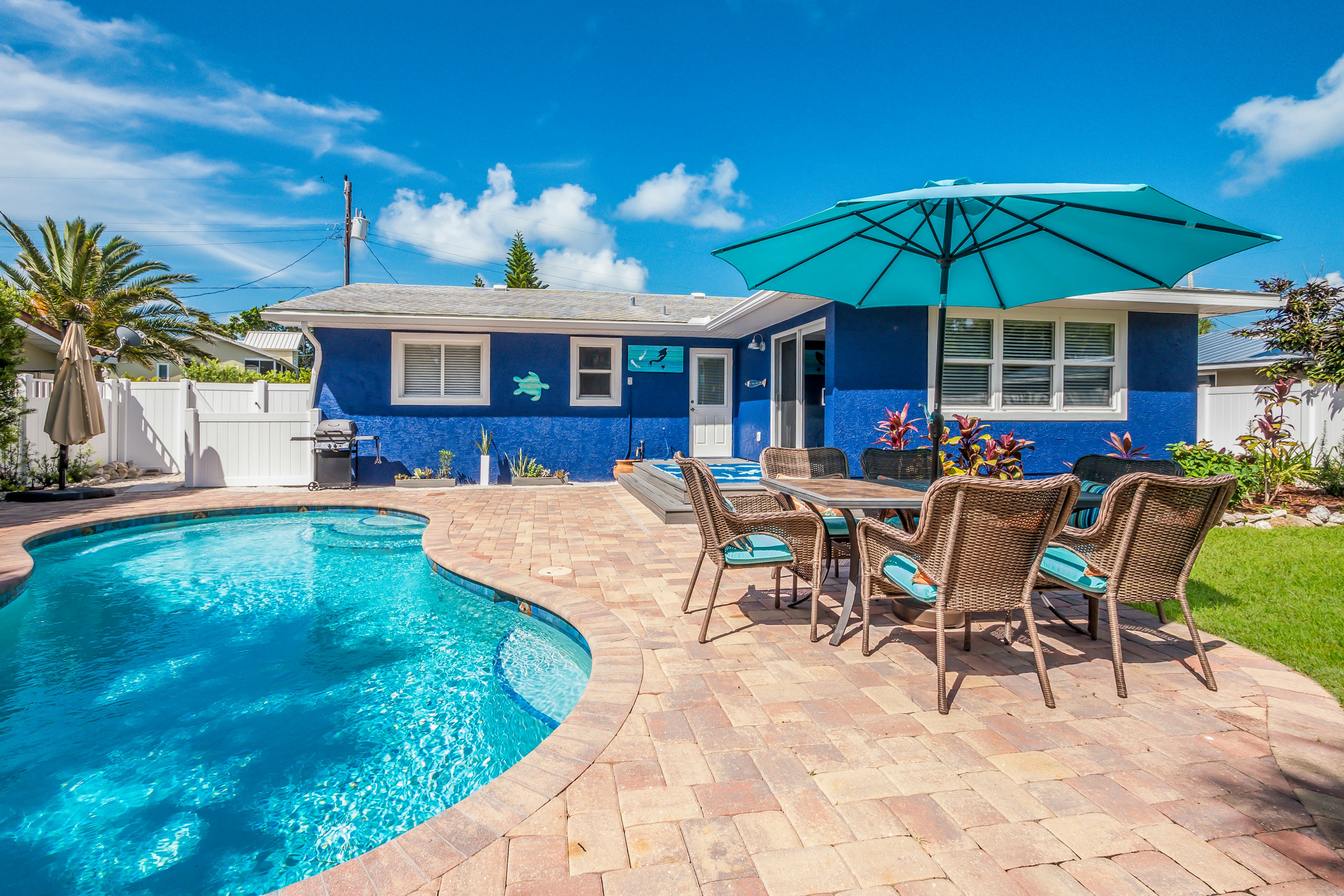 Private Pool Area