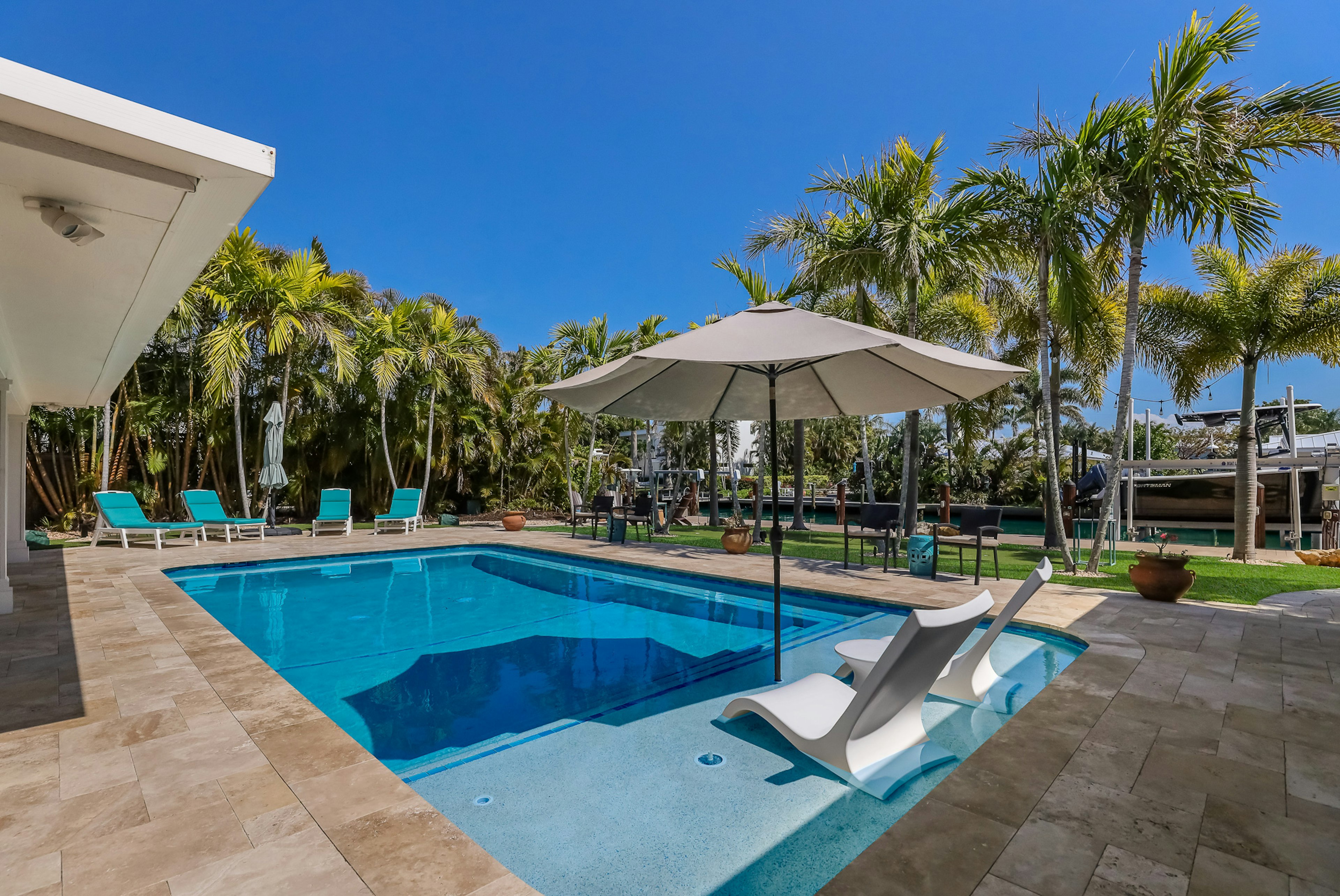 Private Pool