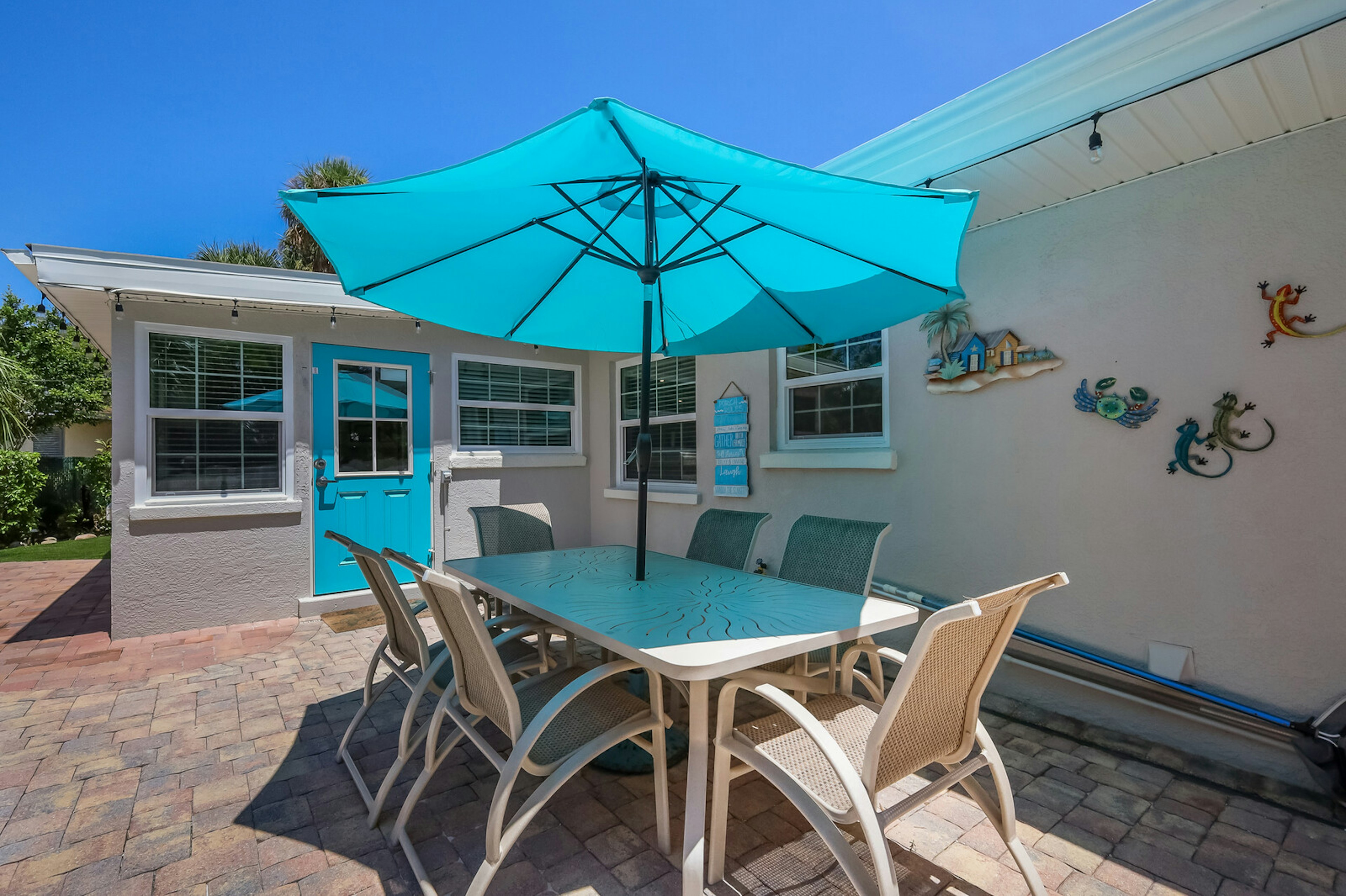 Outdoor Dining Area