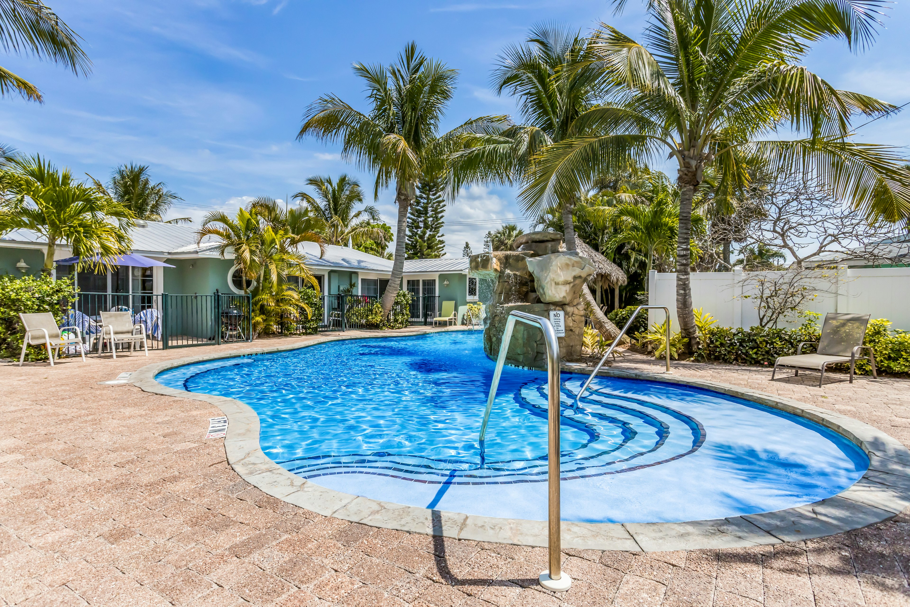 Refreshing Poolside Escape