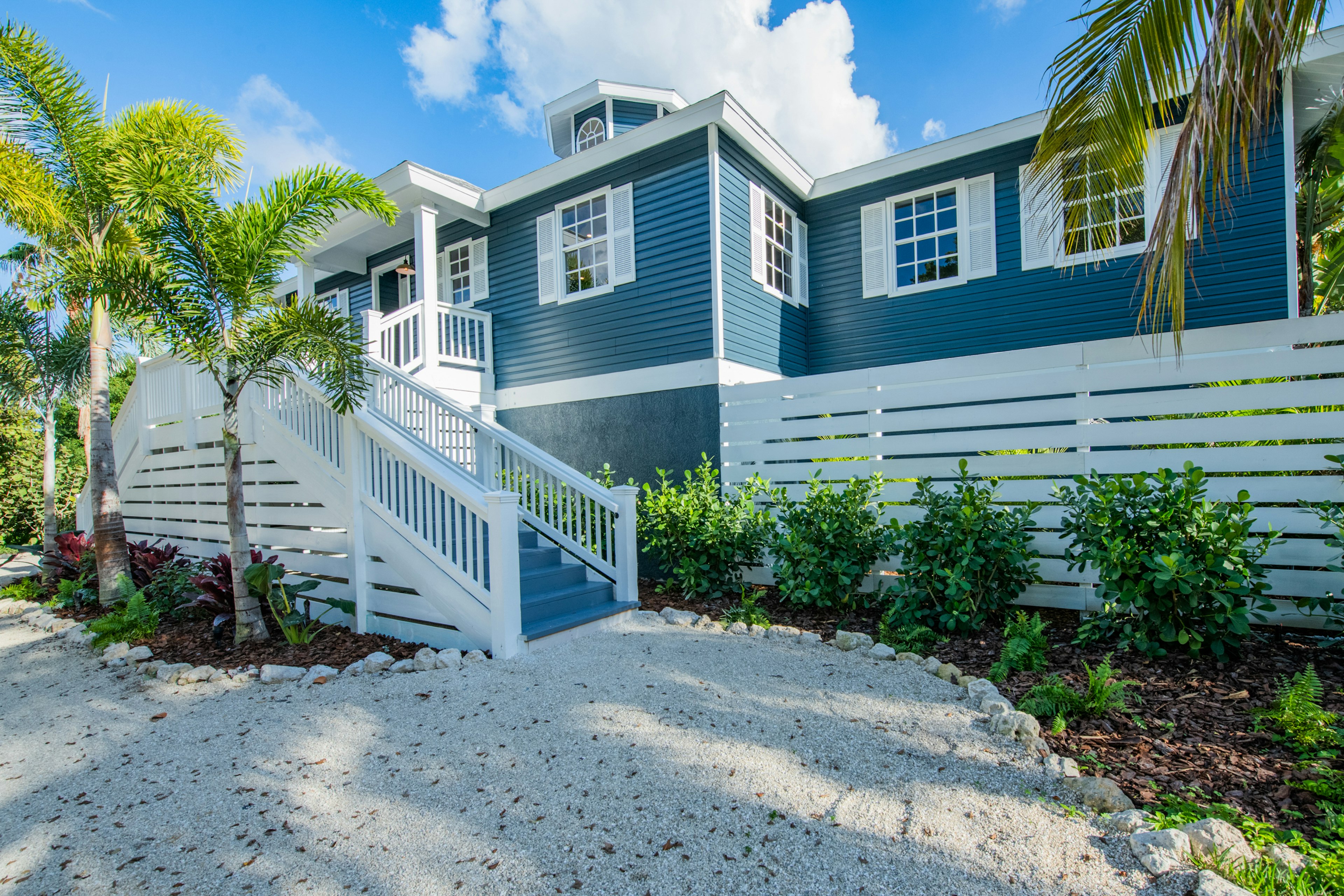 Casa Azul Beach Compound by AMI Locals