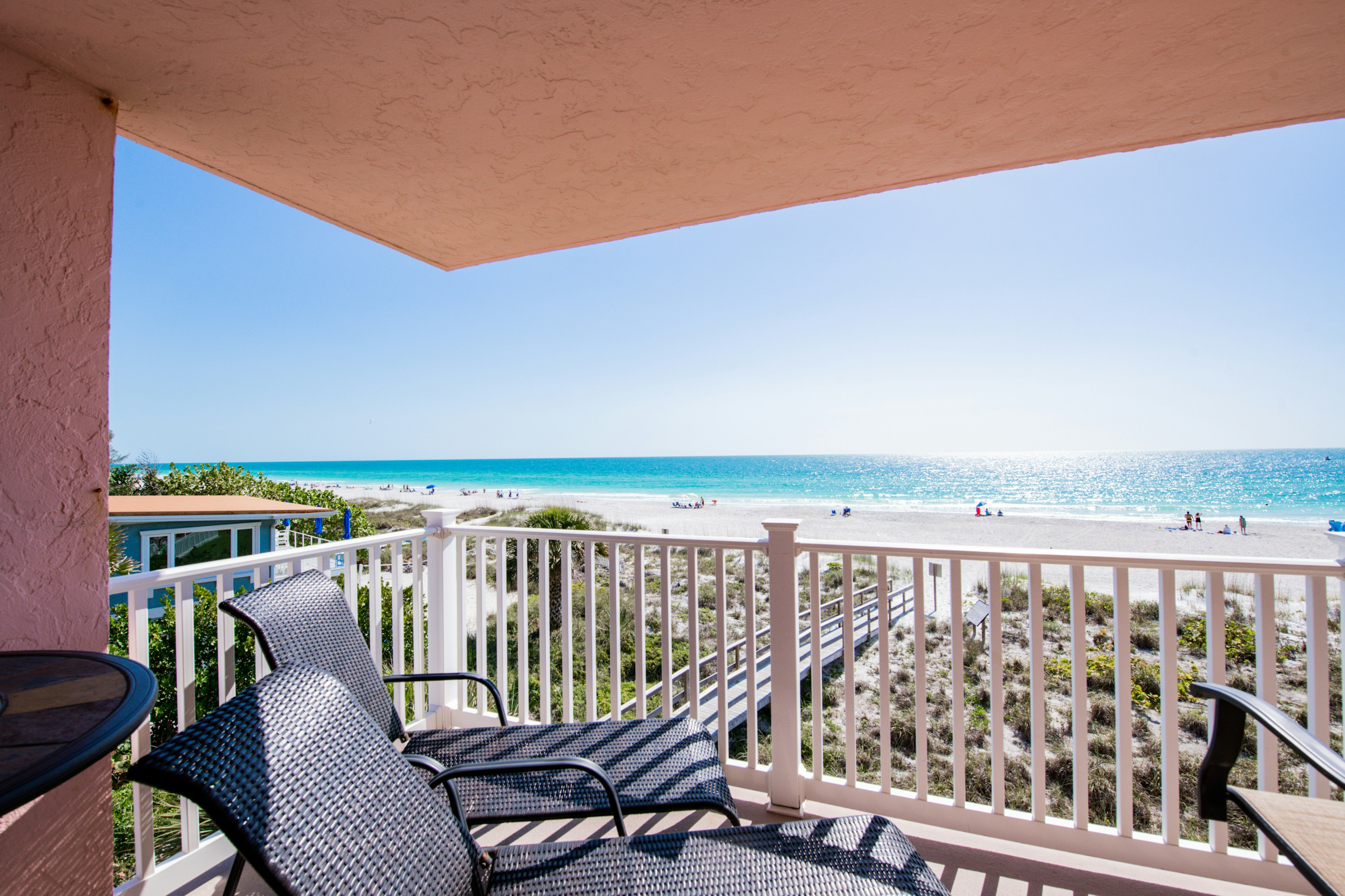 Anna Maria Island Club 20 - By Anna Maria Vacations
