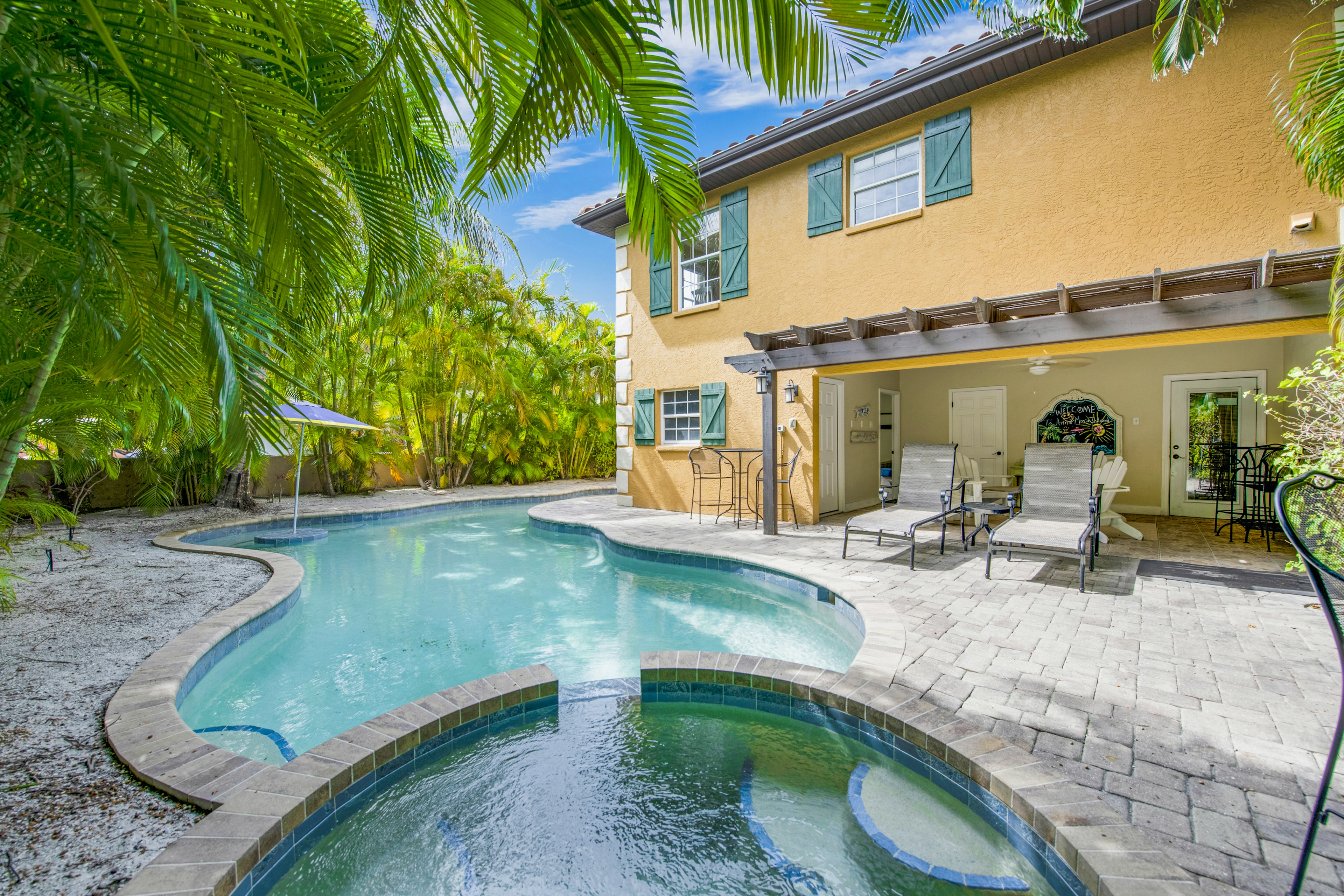 Calypso Cottage by Anna Maria Vacations