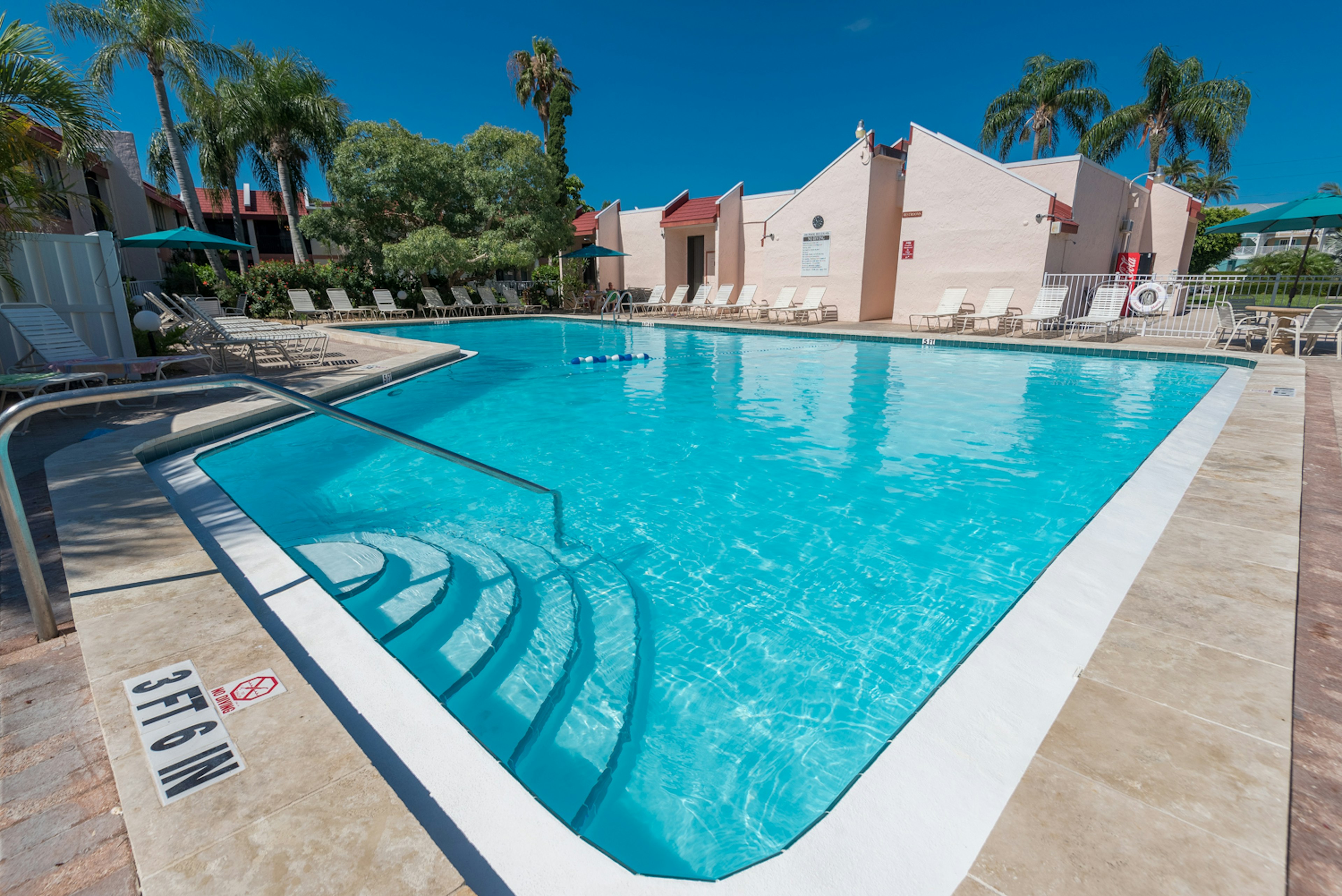Shared Heated Pool