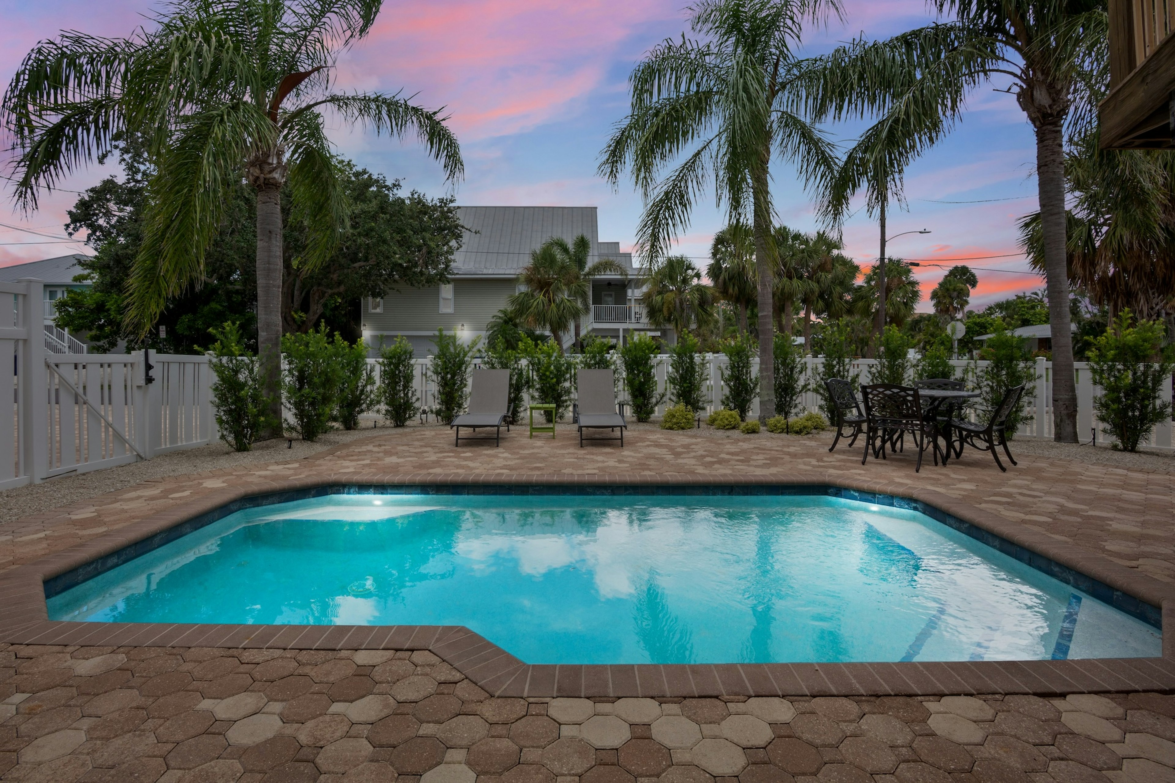 Private Pool