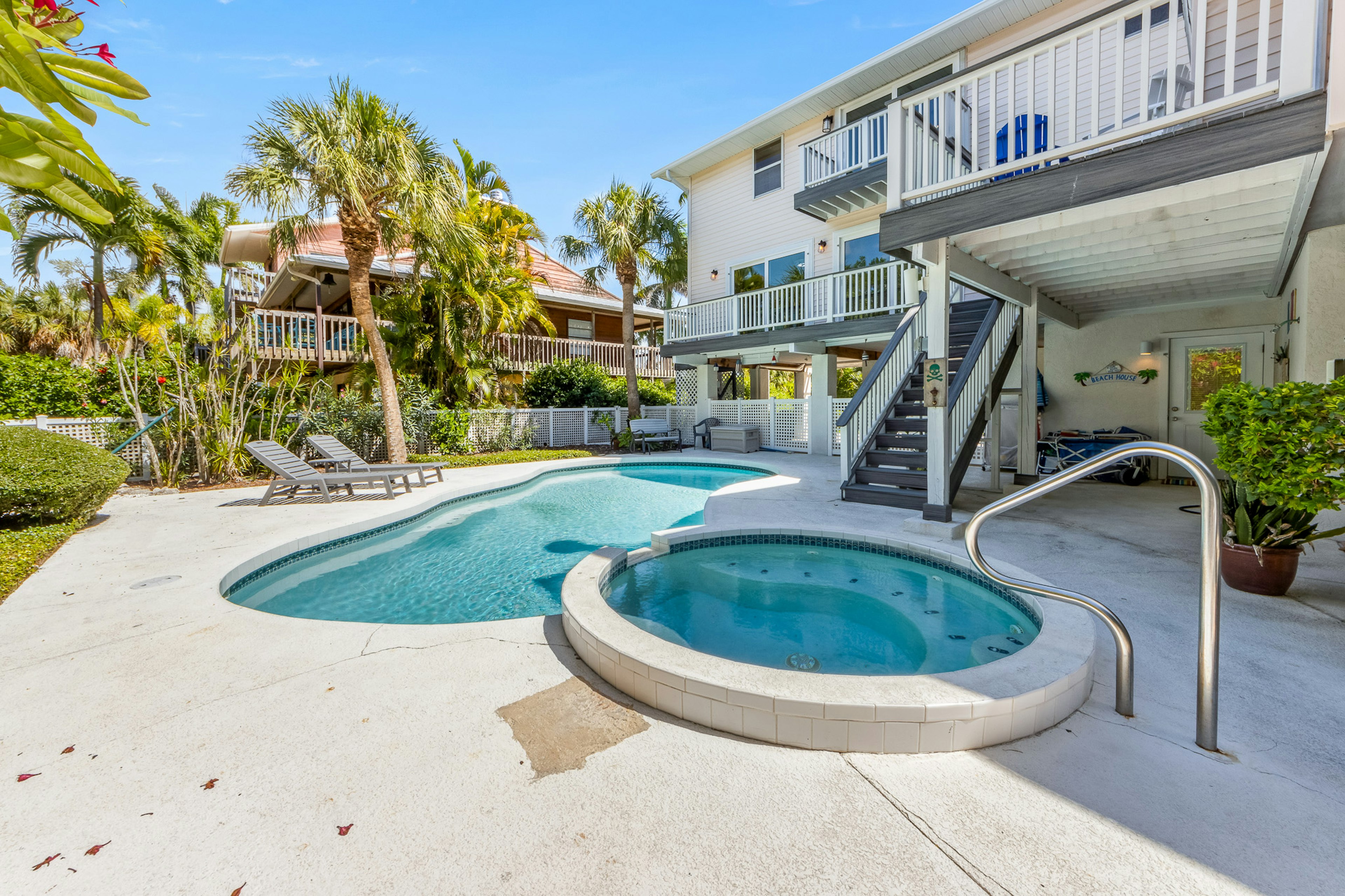 Private pool with Spa