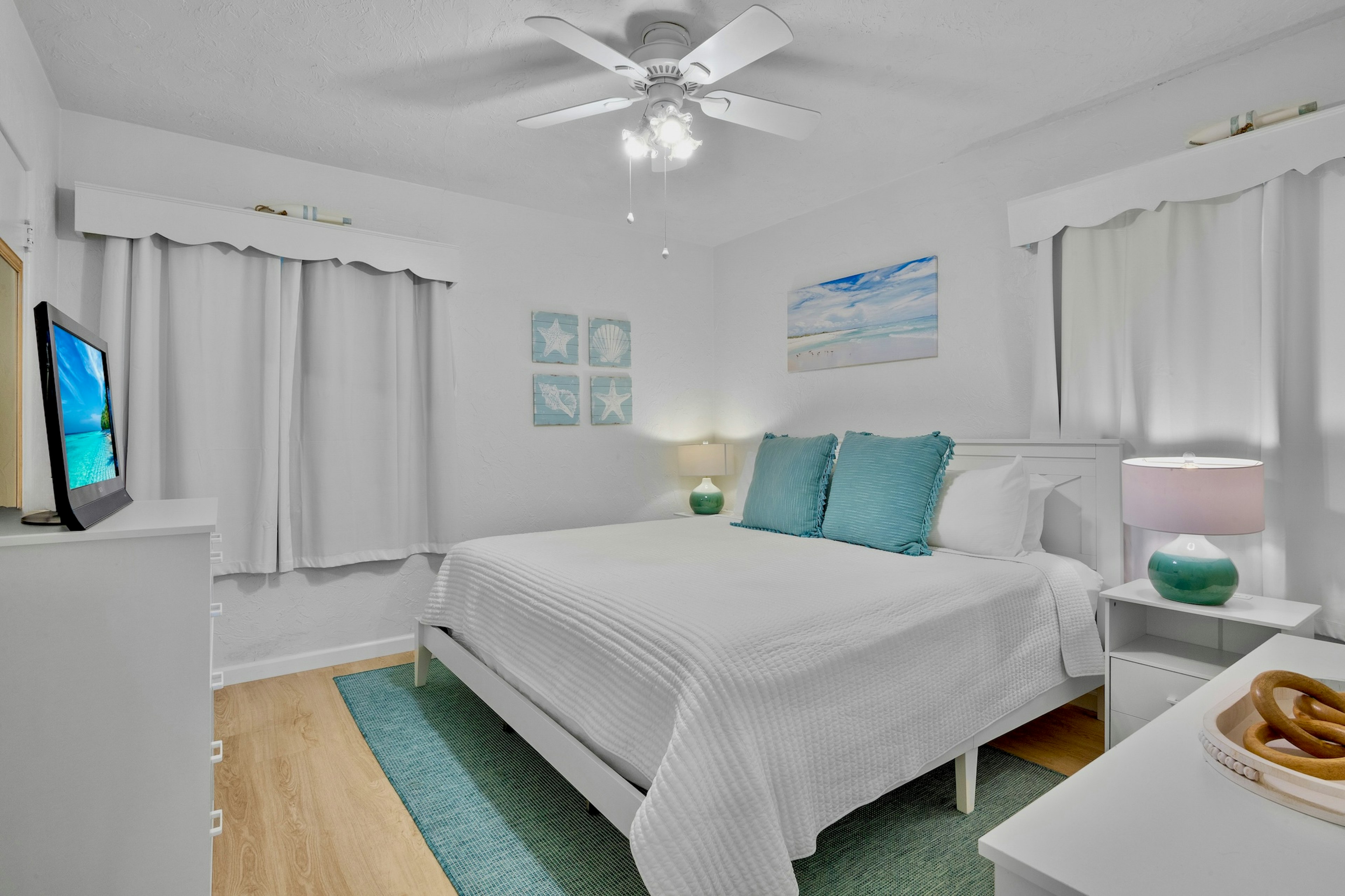 Primary Bedroom - King