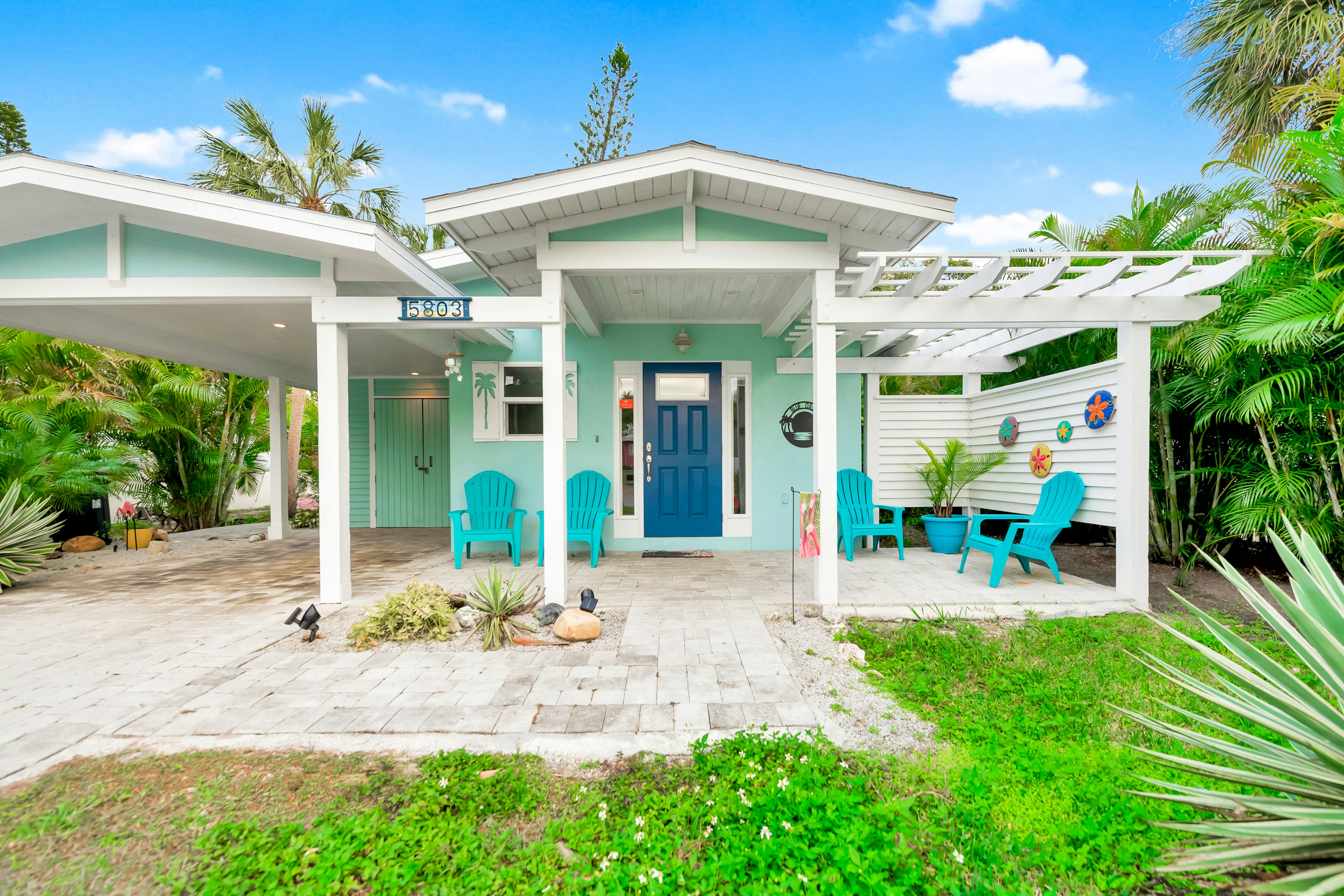 Main Entrance of The Blue Oasis