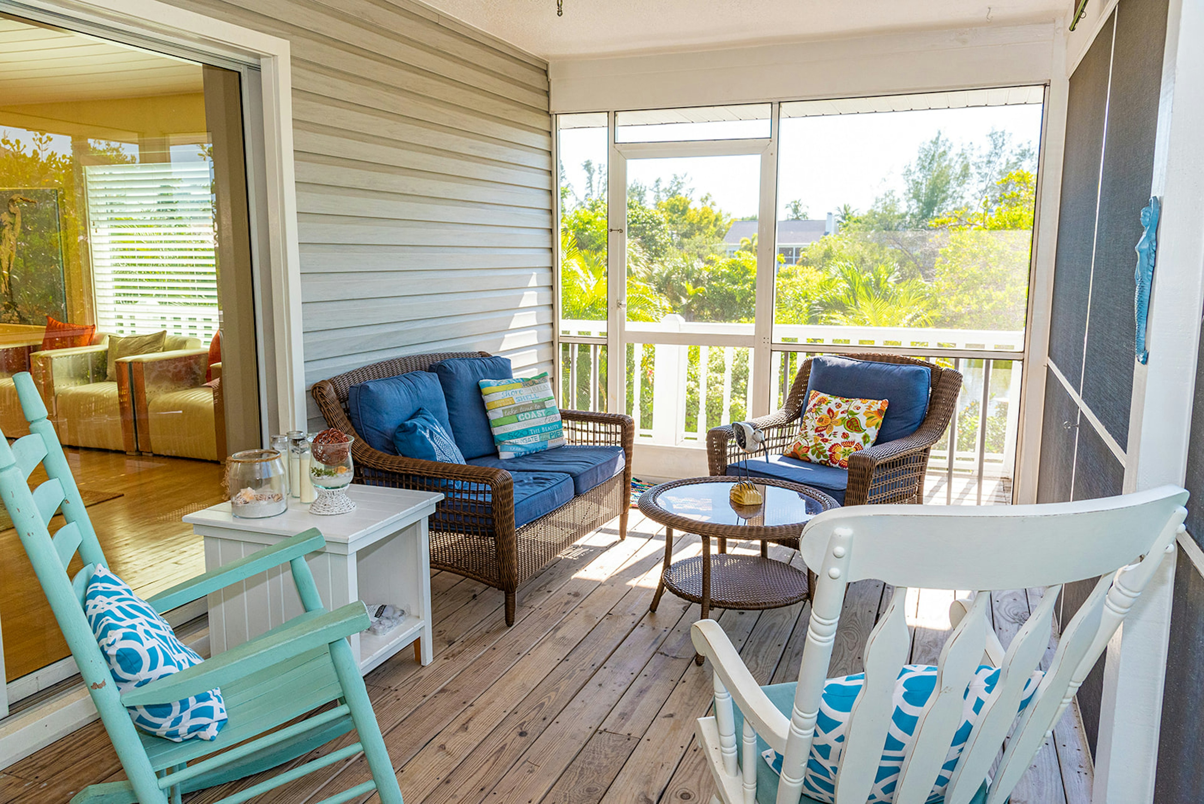 Screened-In Balcony