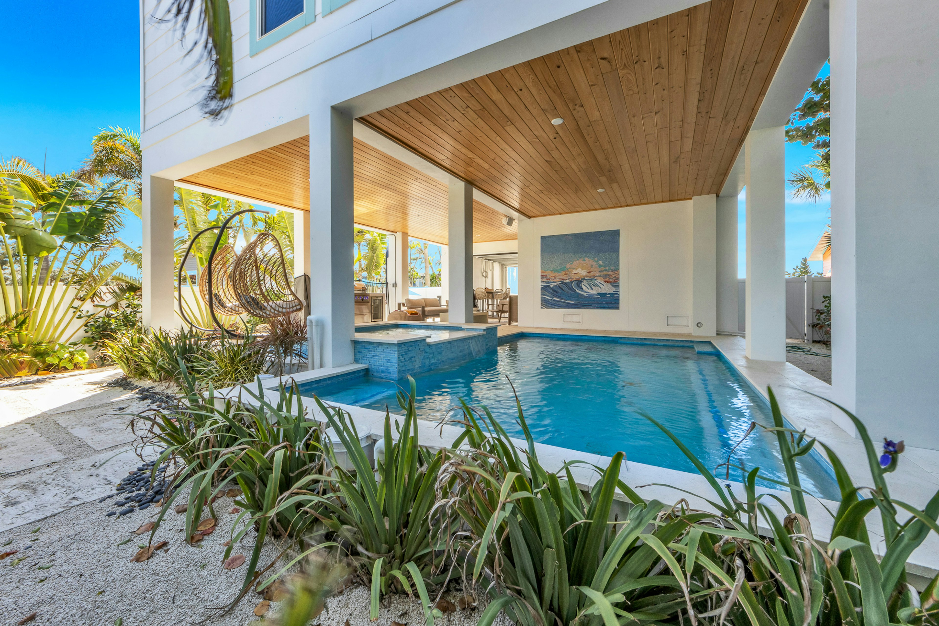Private Pool Lounge Area