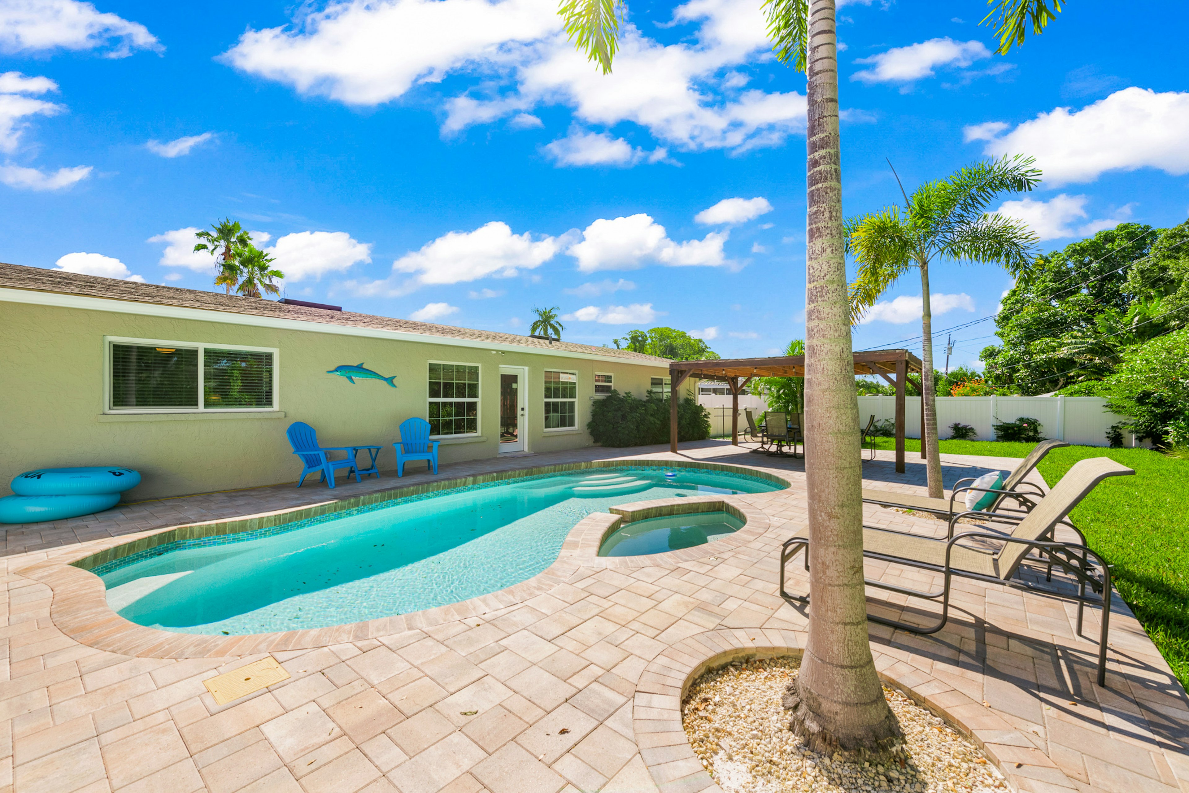 Private Pool and Spa