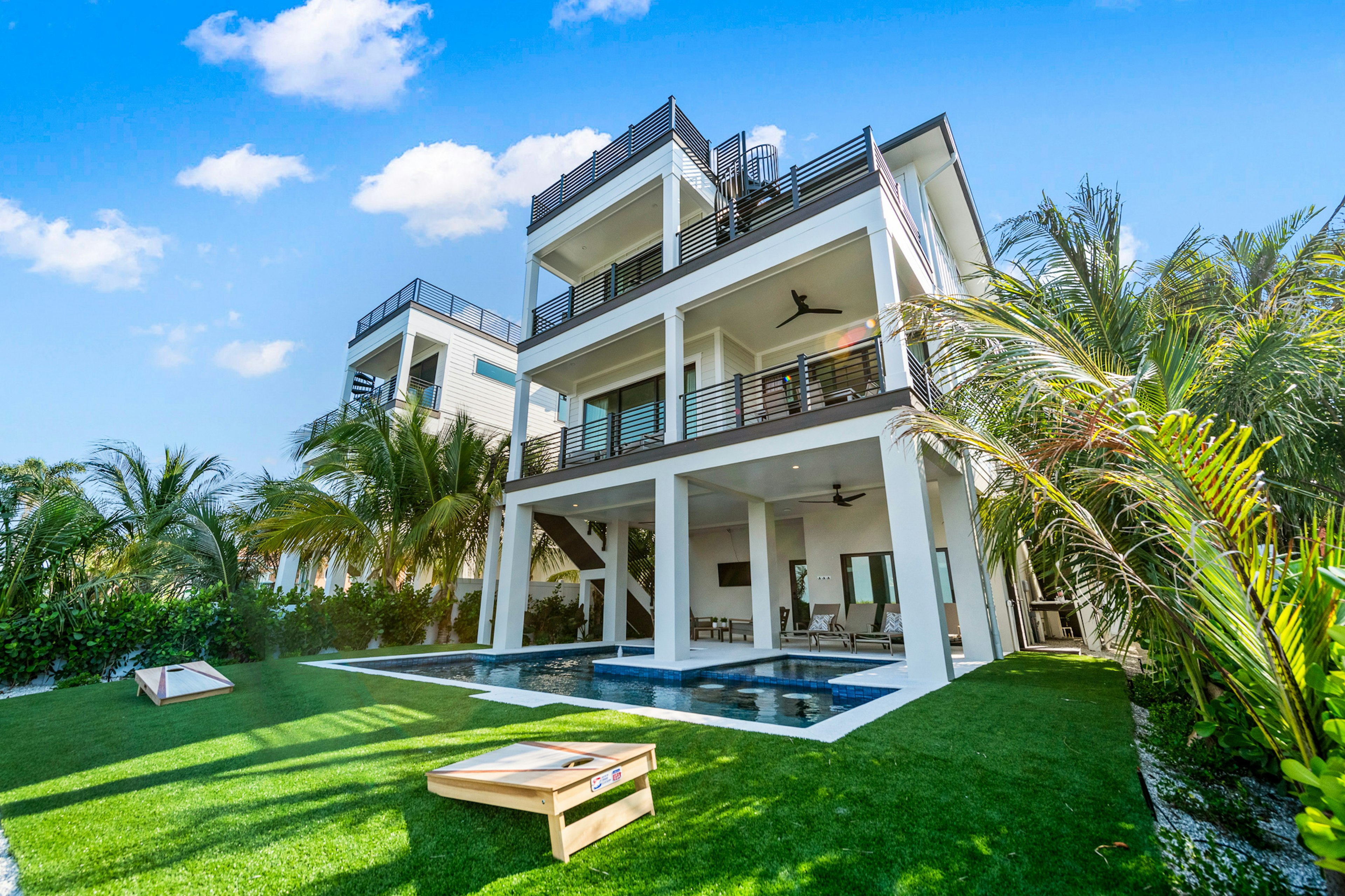 Modern and Symmetrical House