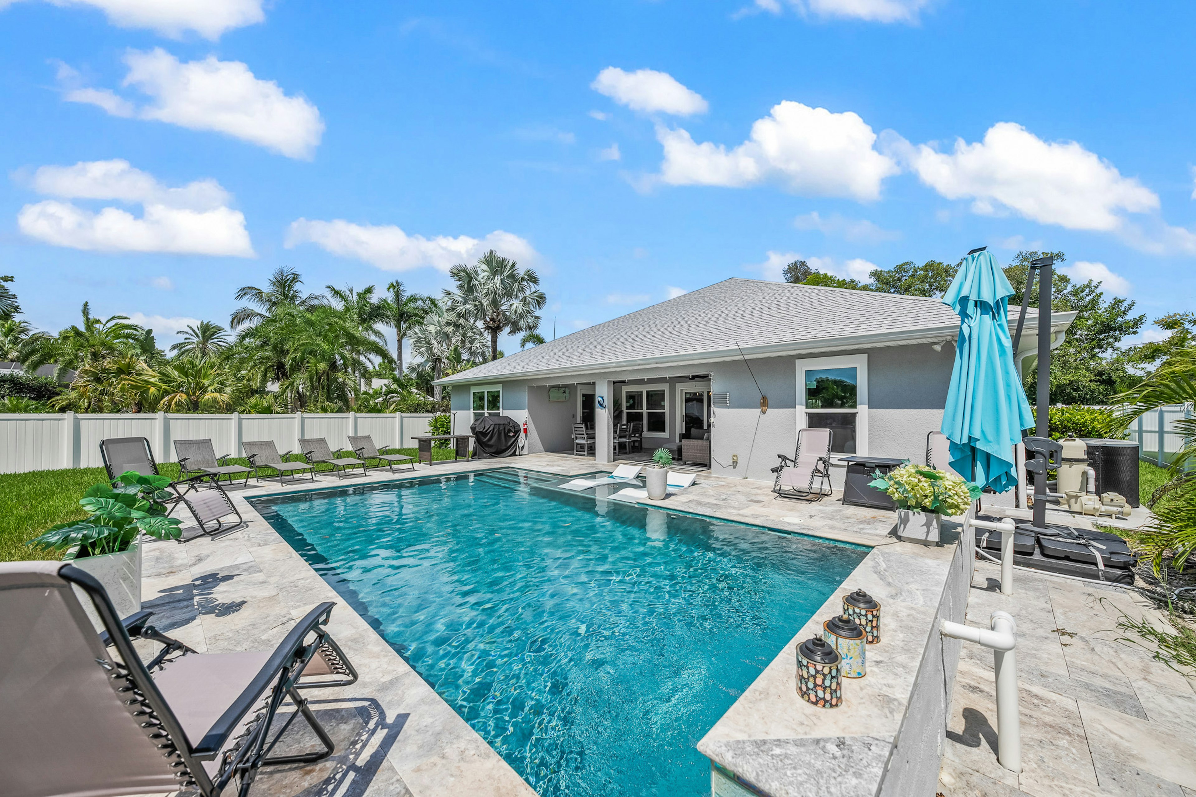 Private Pool Area