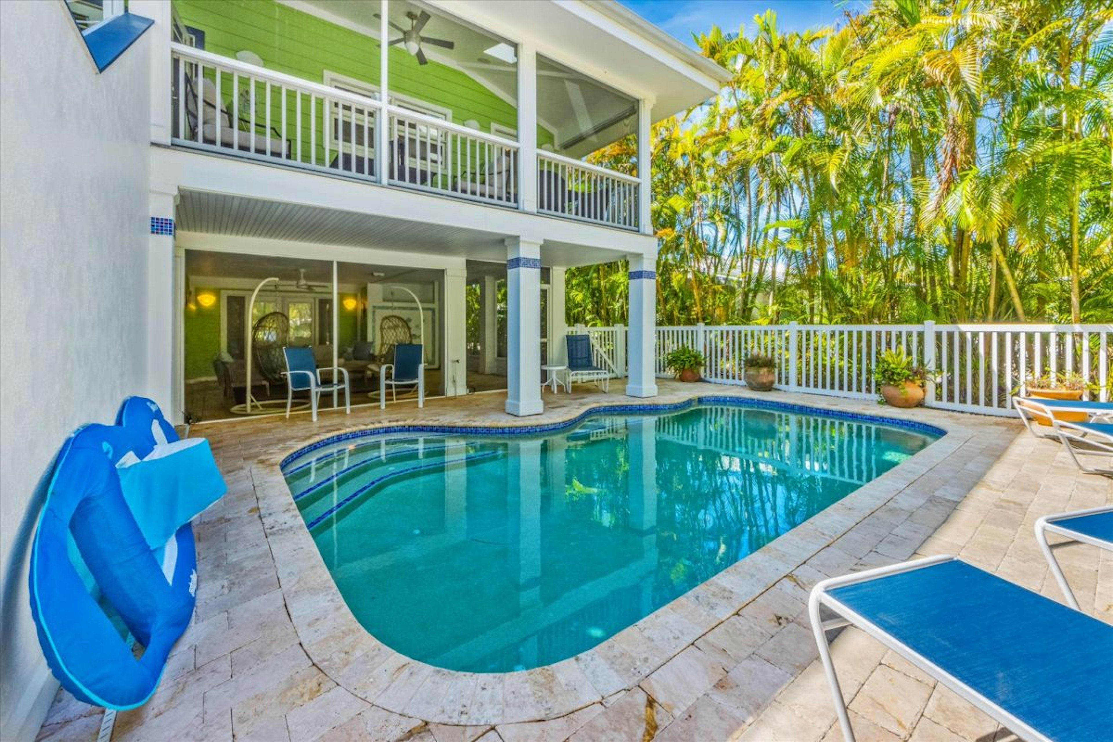 Heated pool