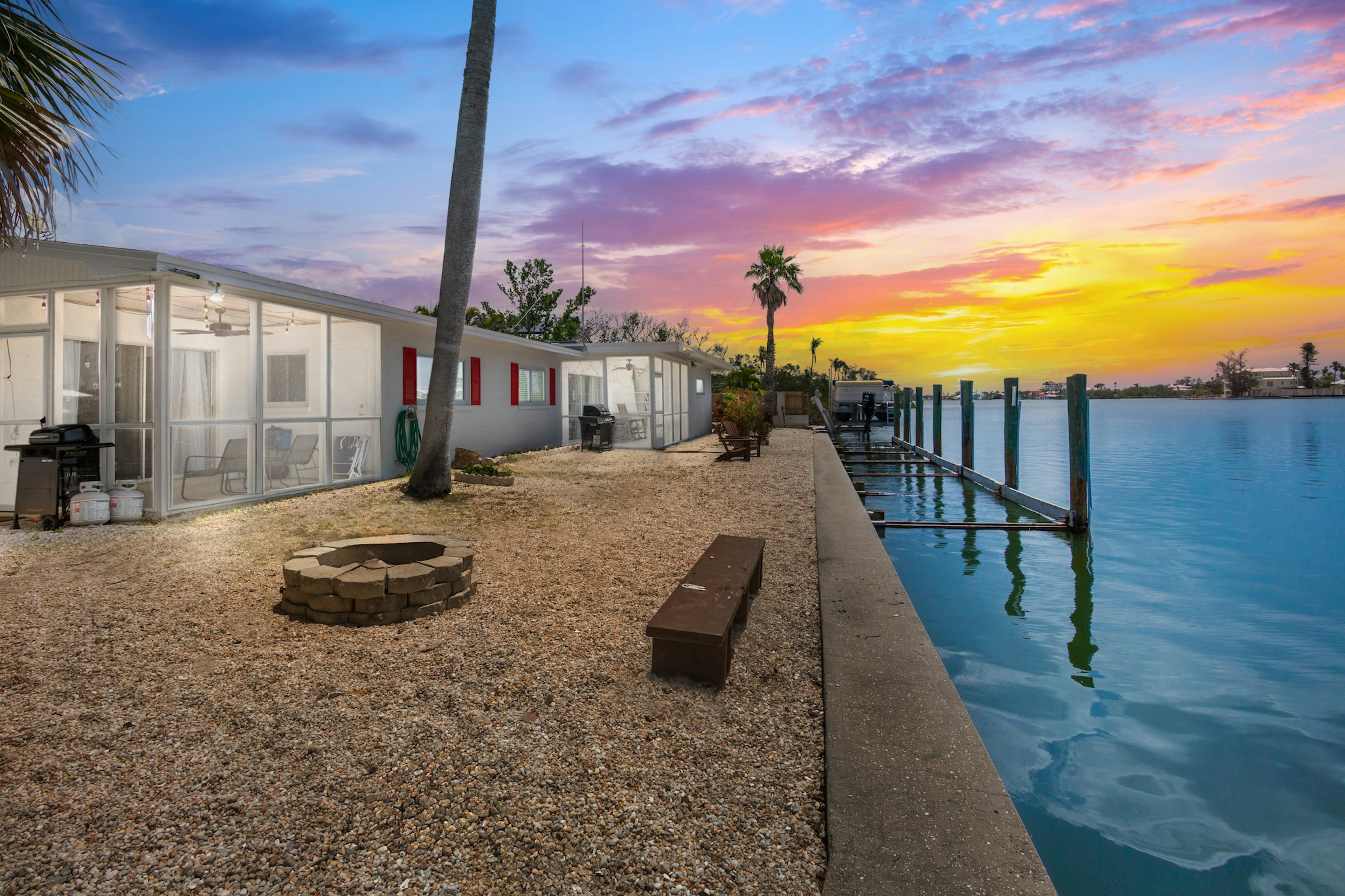Bay Cottage by AMI Locals