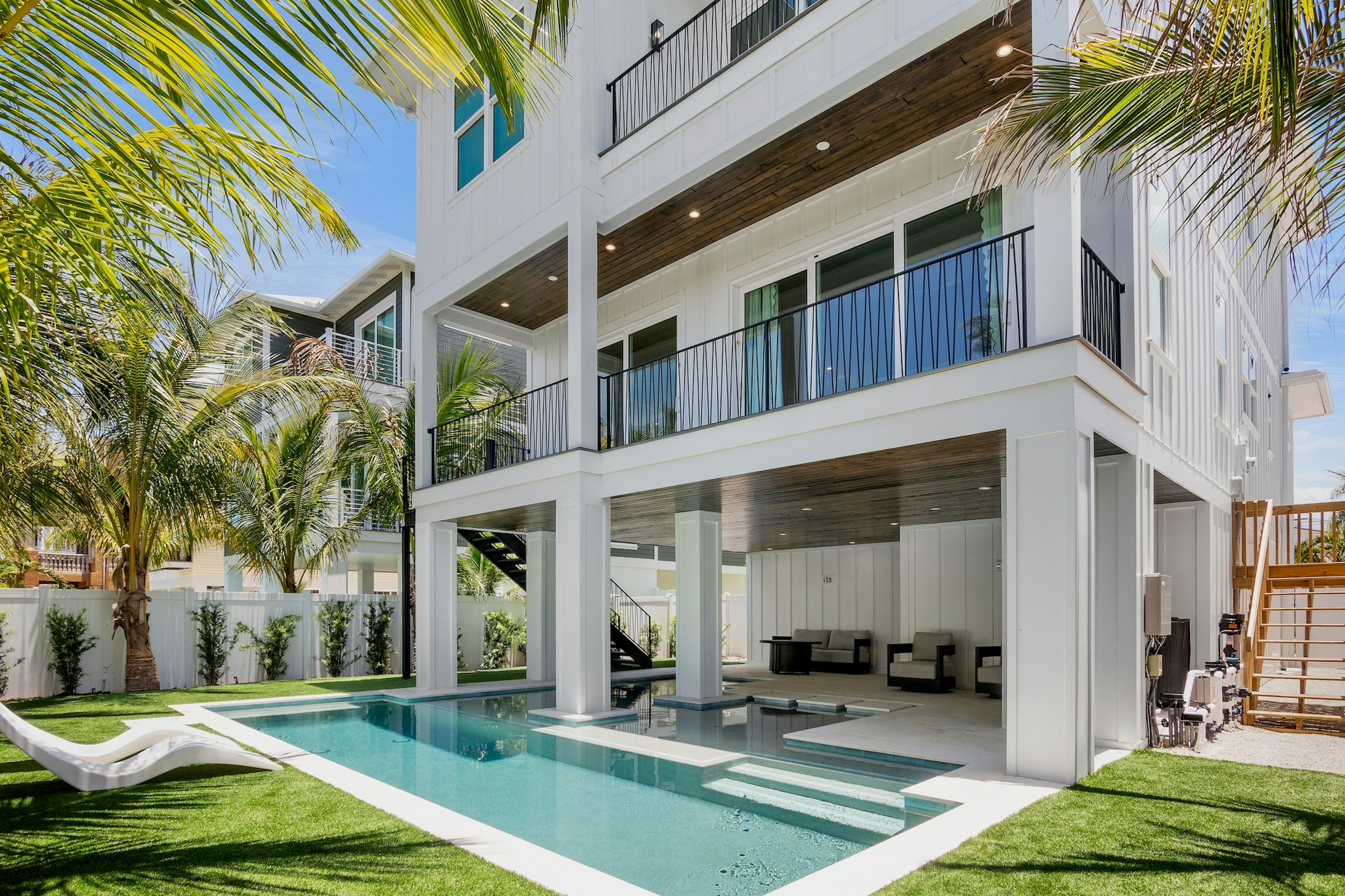 Home With Private Pool