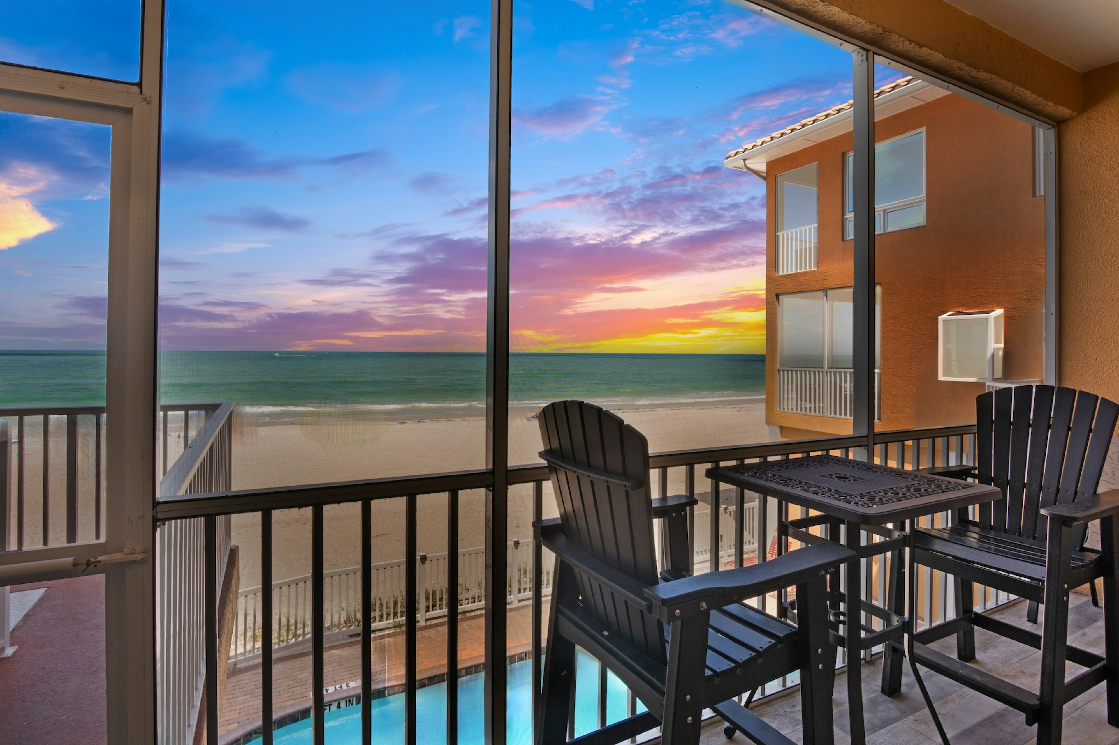 Balcony, Dining Area