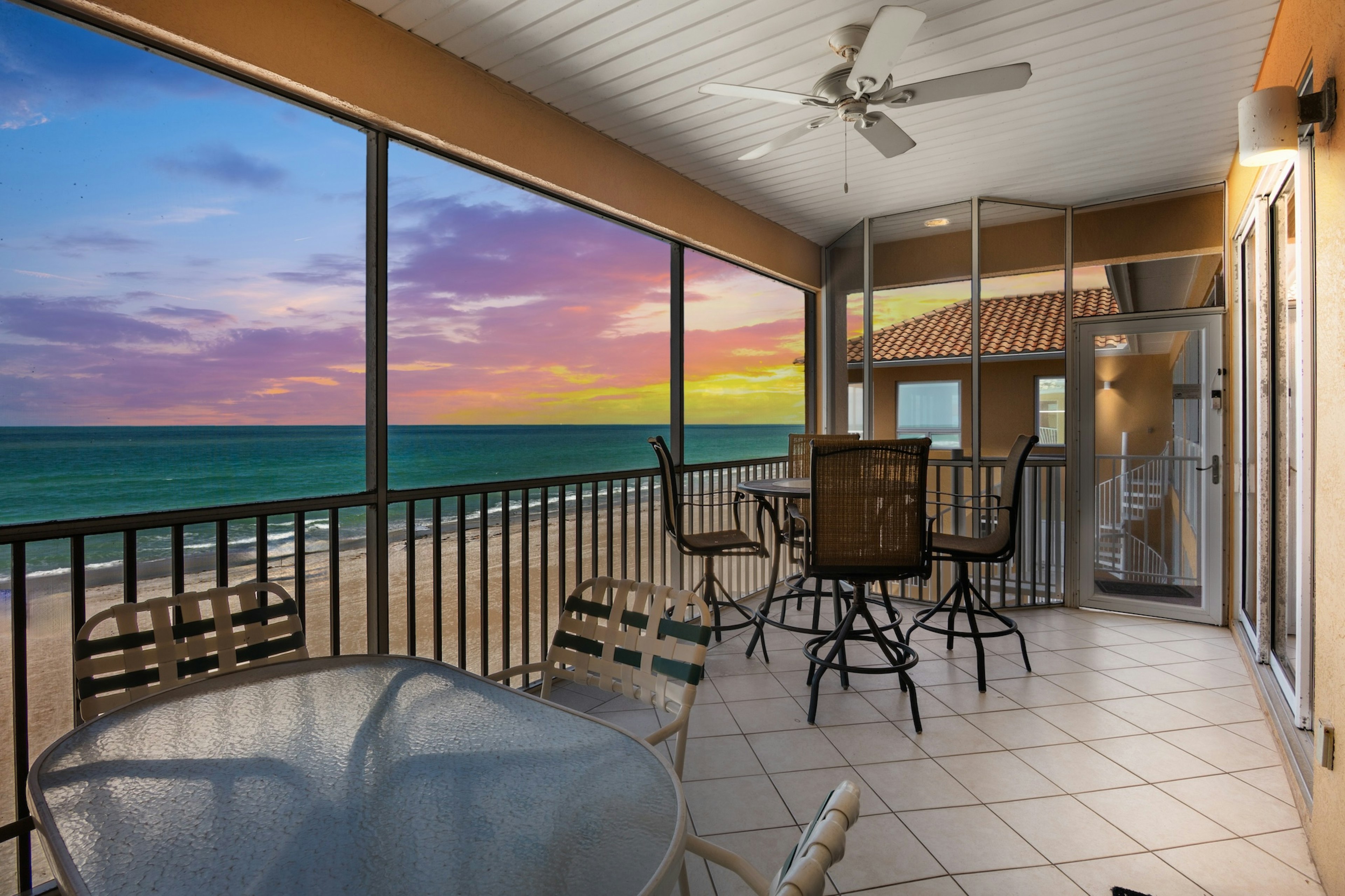 Balcony, Dining Area