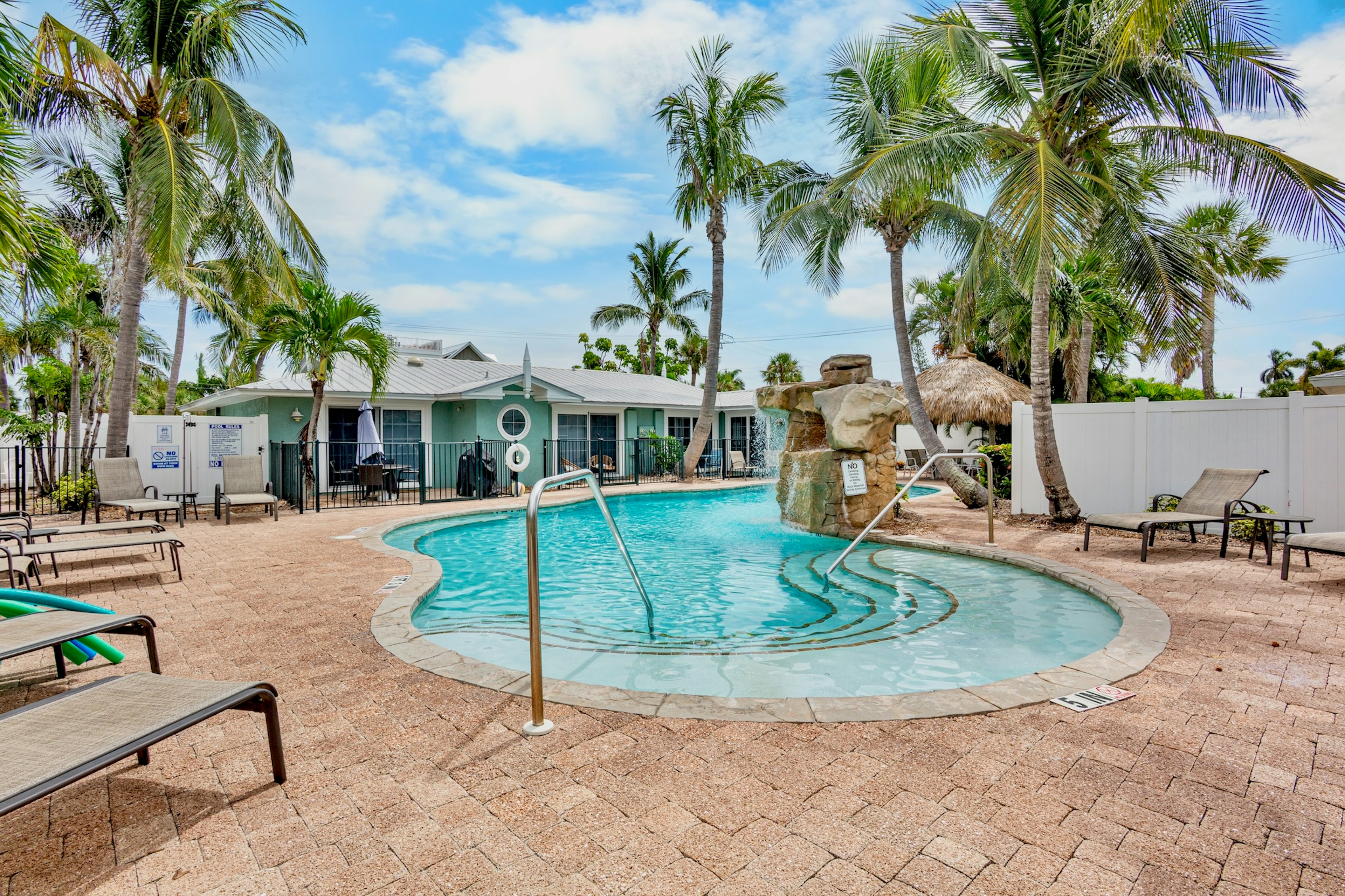 Shared Pool and Waterfall