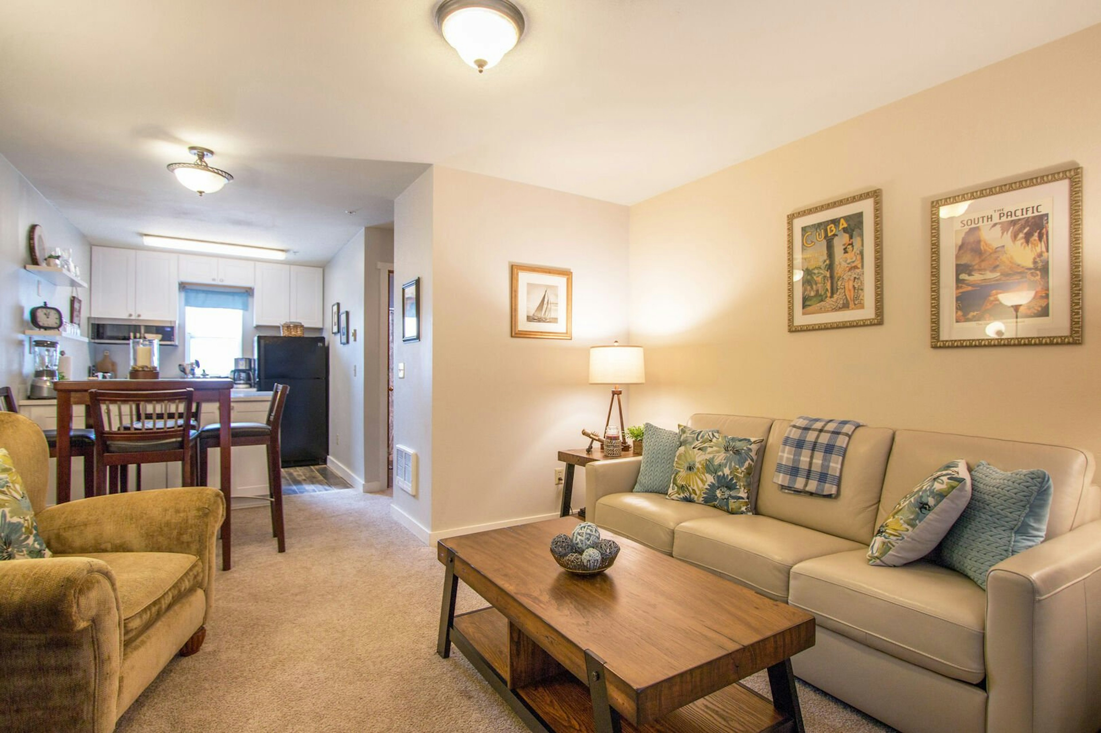 09 Lodge, photo 2