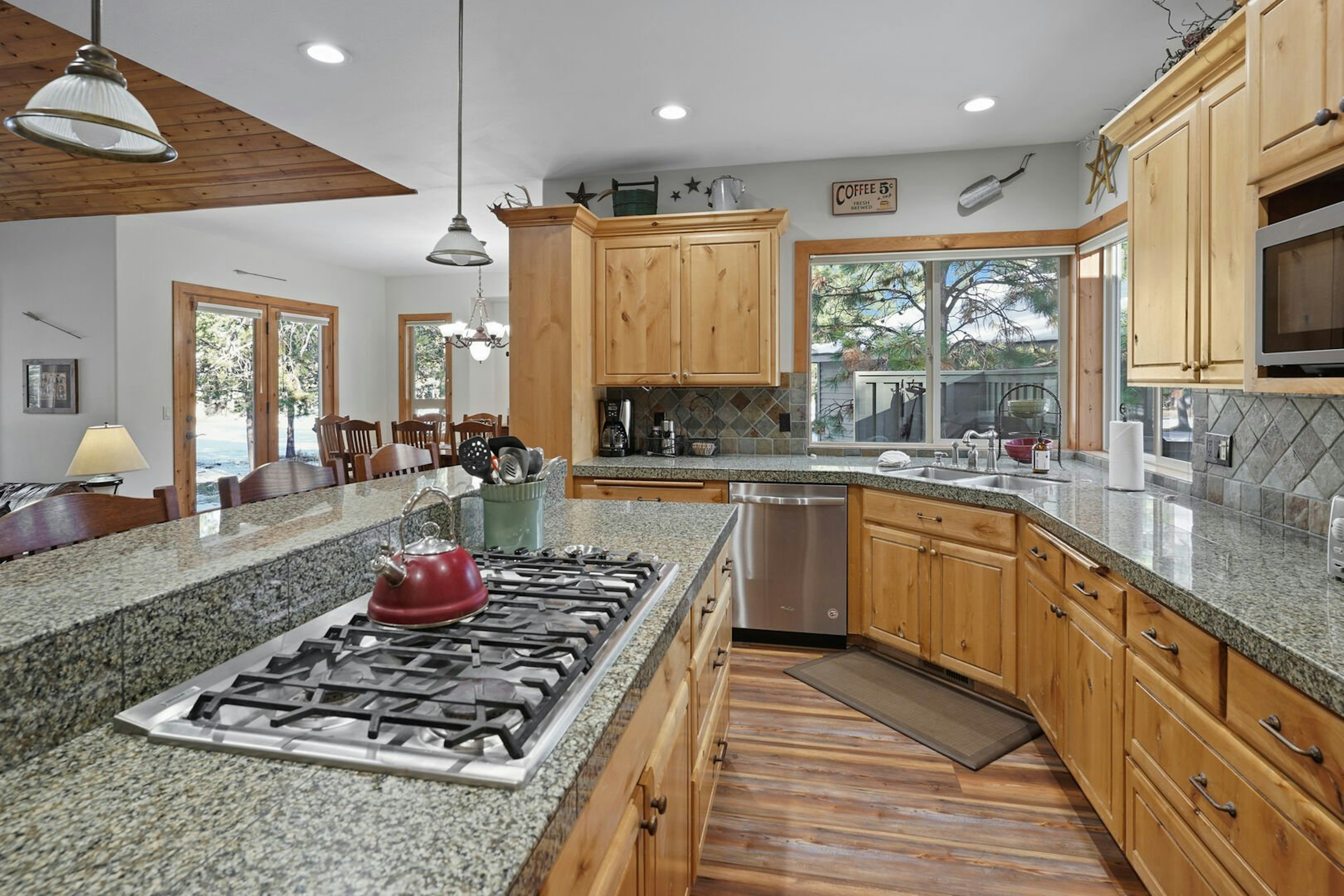 11 Vine Maple, photo 2