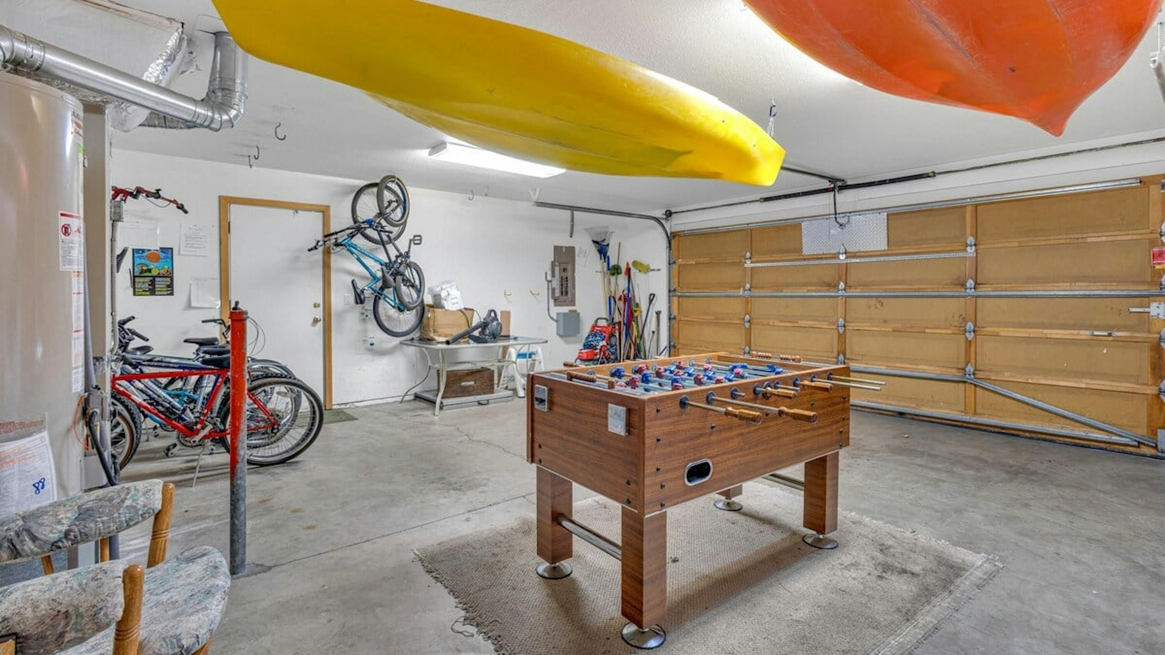 Lassen 15 - Garage with Foosball and Bikes