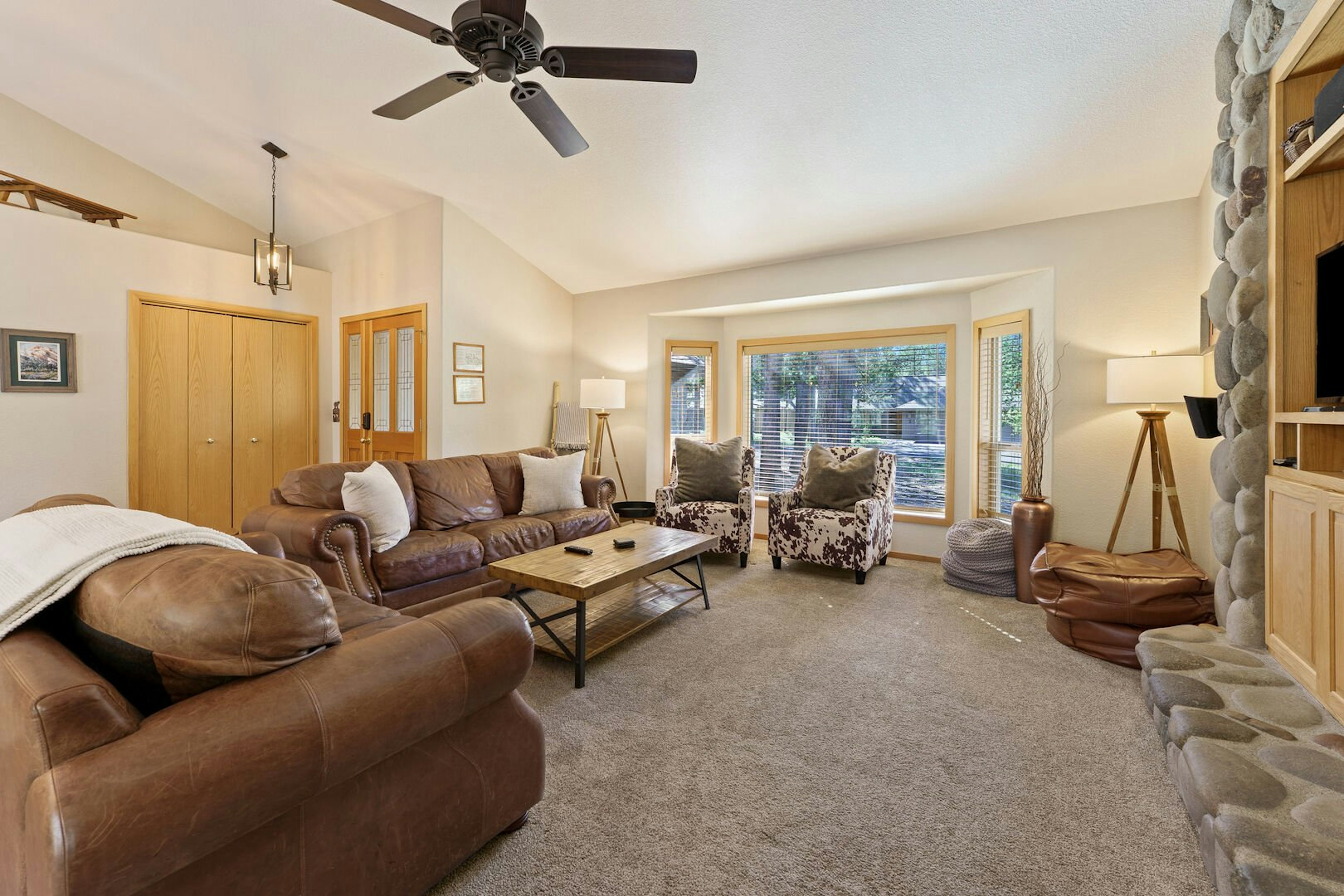 37 Kinglet, photo 2