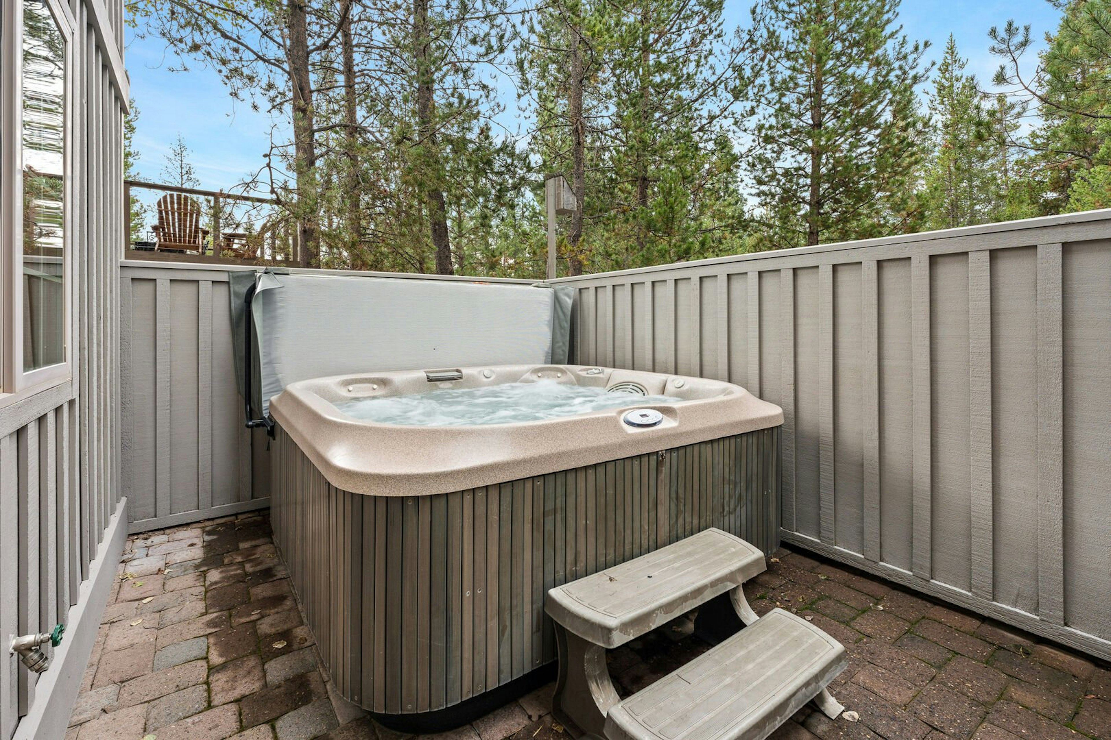 4 Tan Oak - Private Hot Tub
