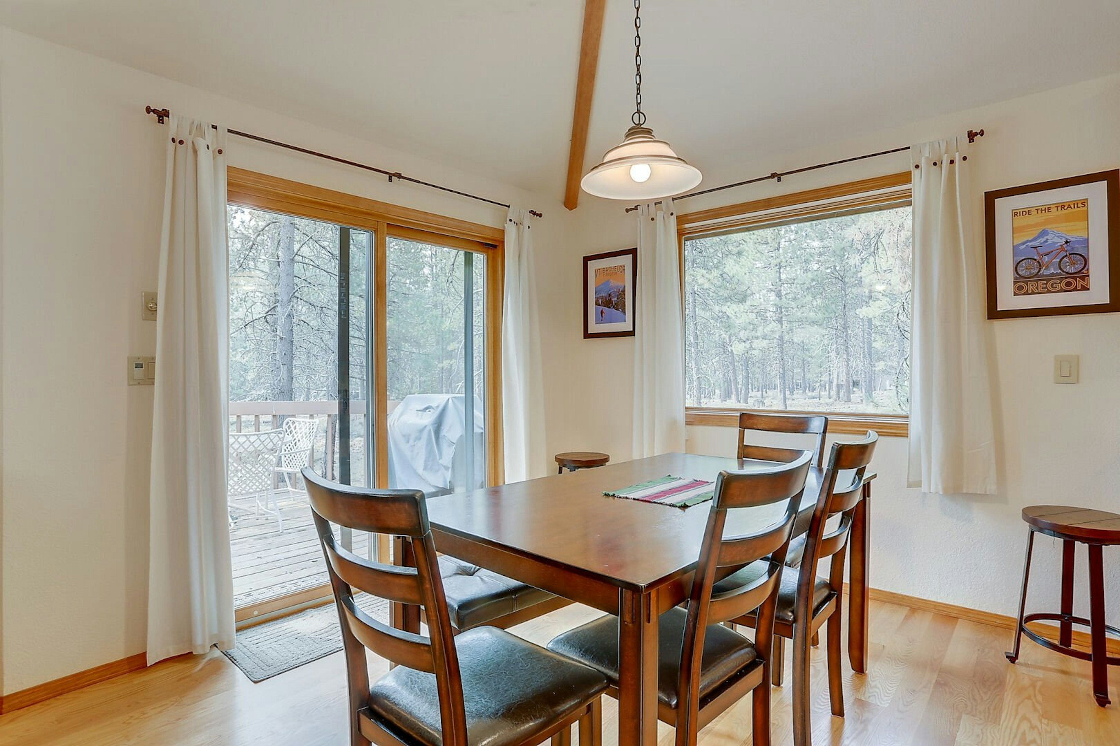 7 Cedar, photo 5