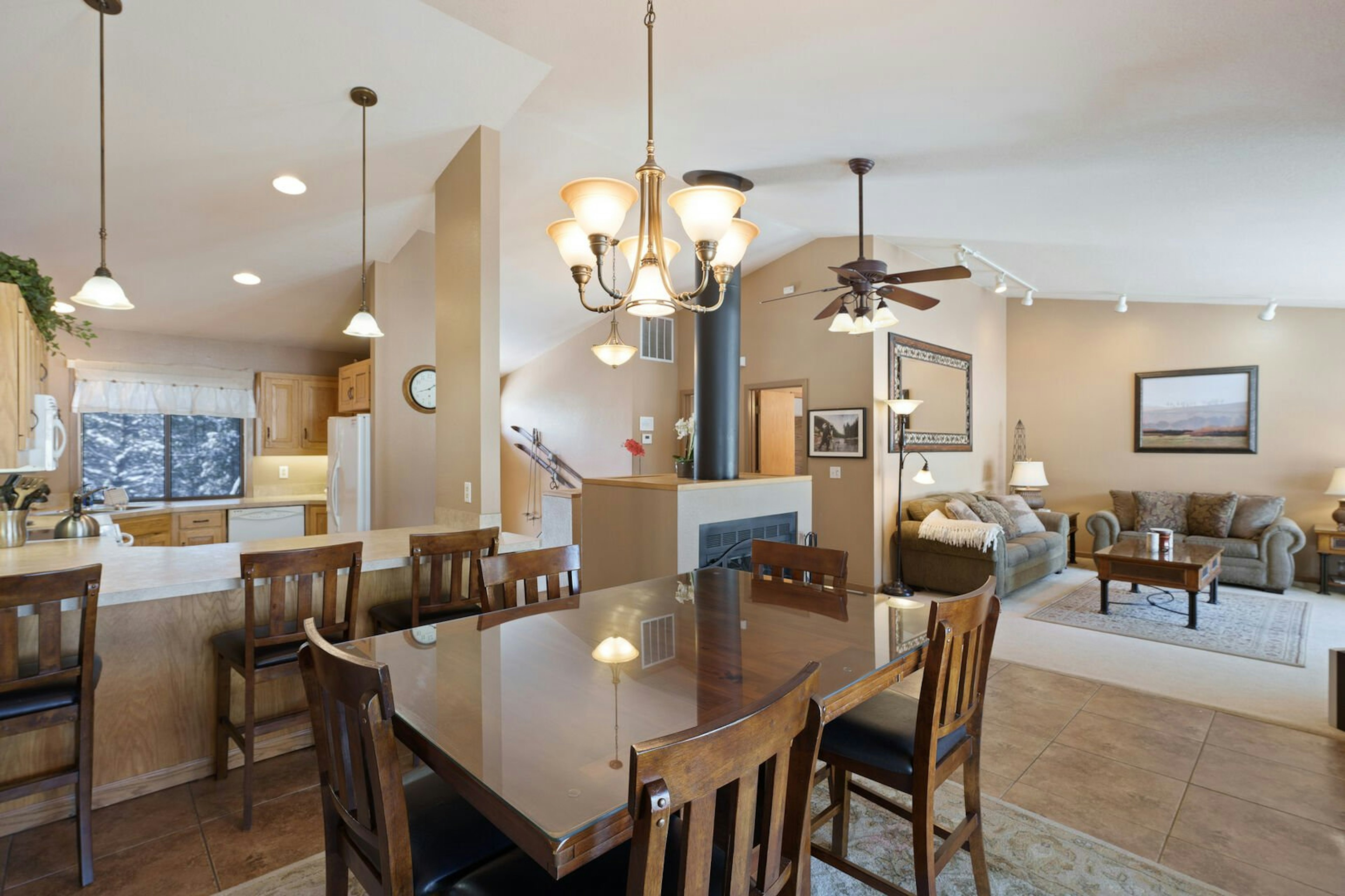 8 Umpqua Ln 1