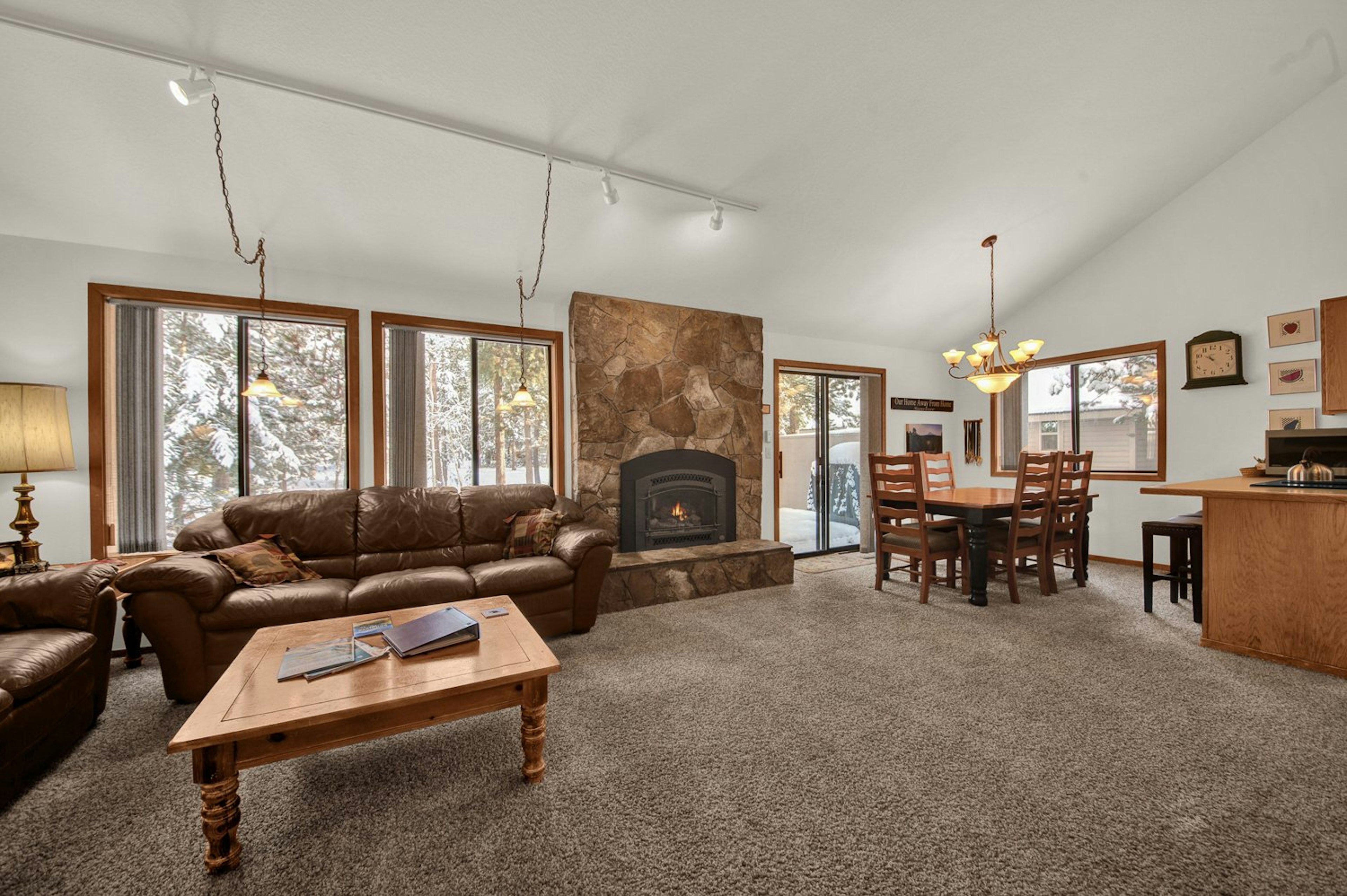 Blue Goose 16: Main Floor