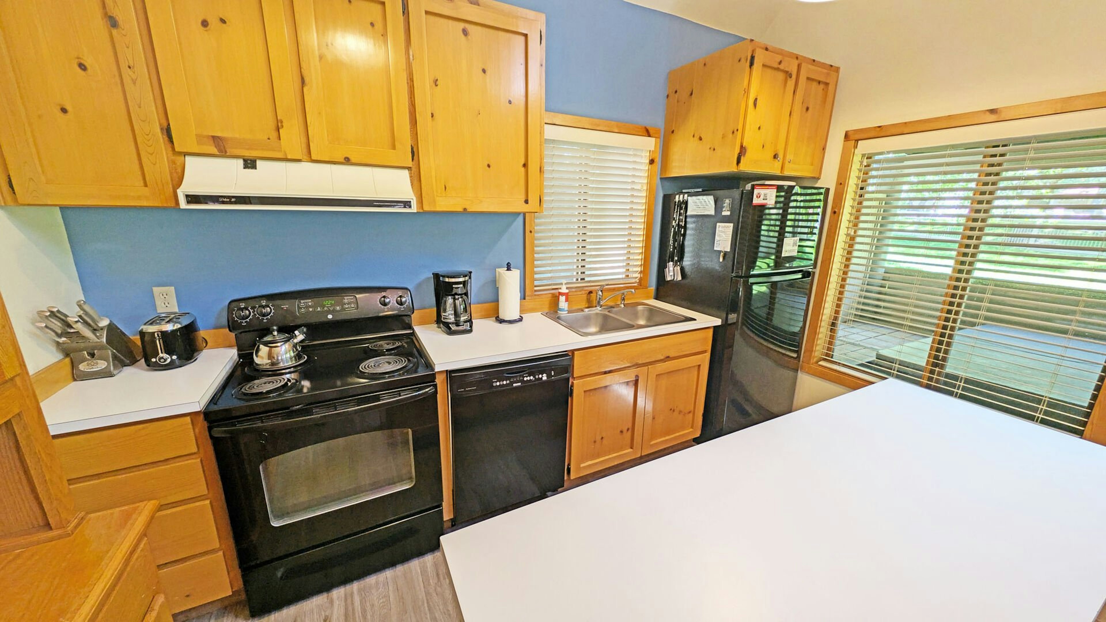 Circle 4 Condo 14 - Kitchen