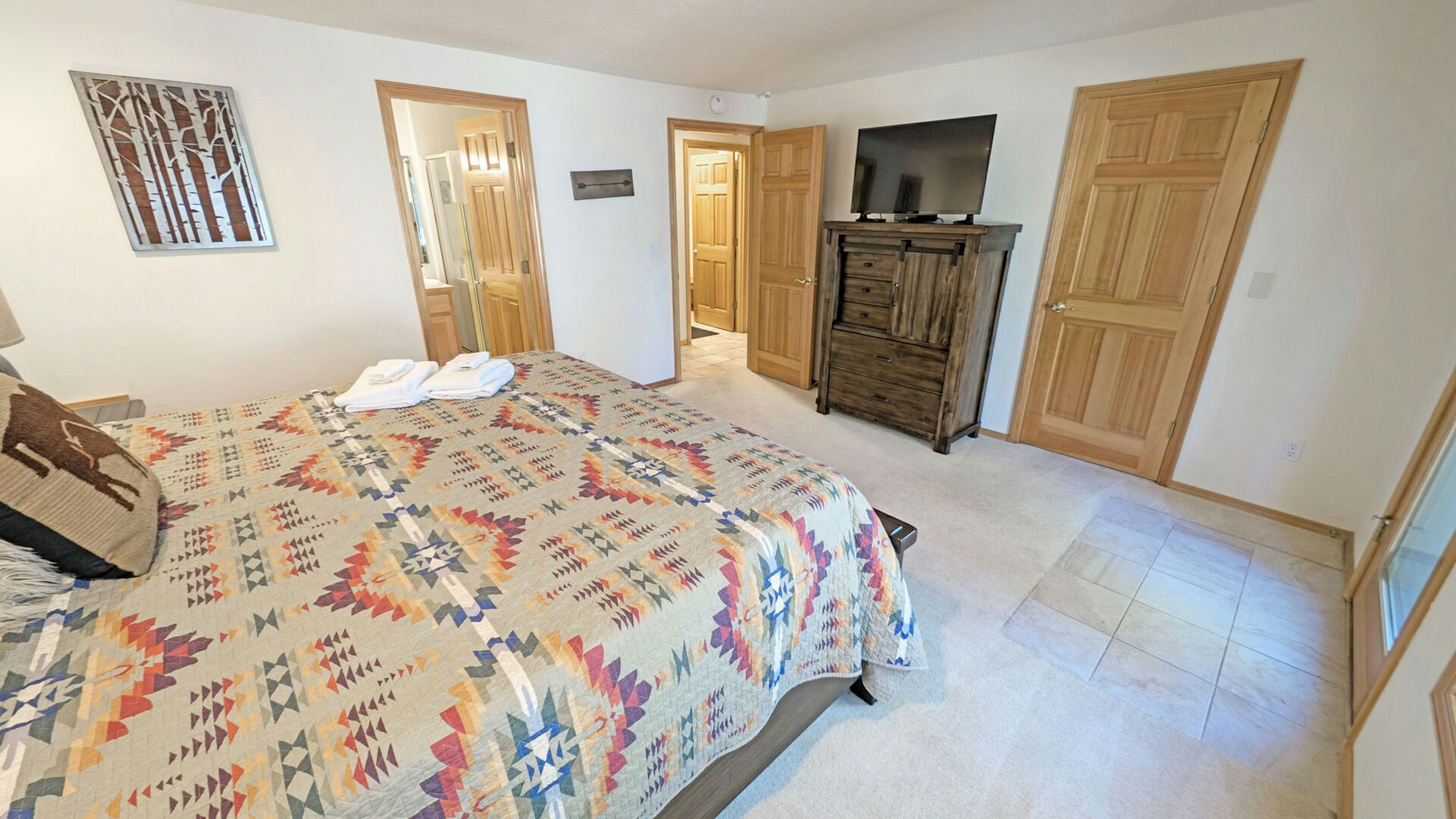 Cultus 15 - Downstairs Primary Bedroom with En Suite