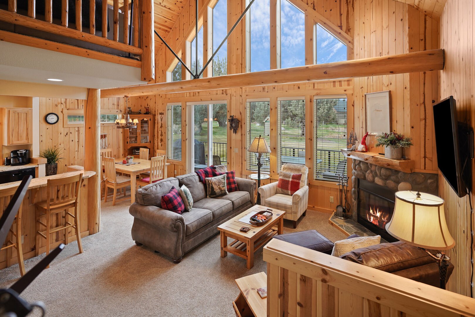 Deer Park Cabin photo 1