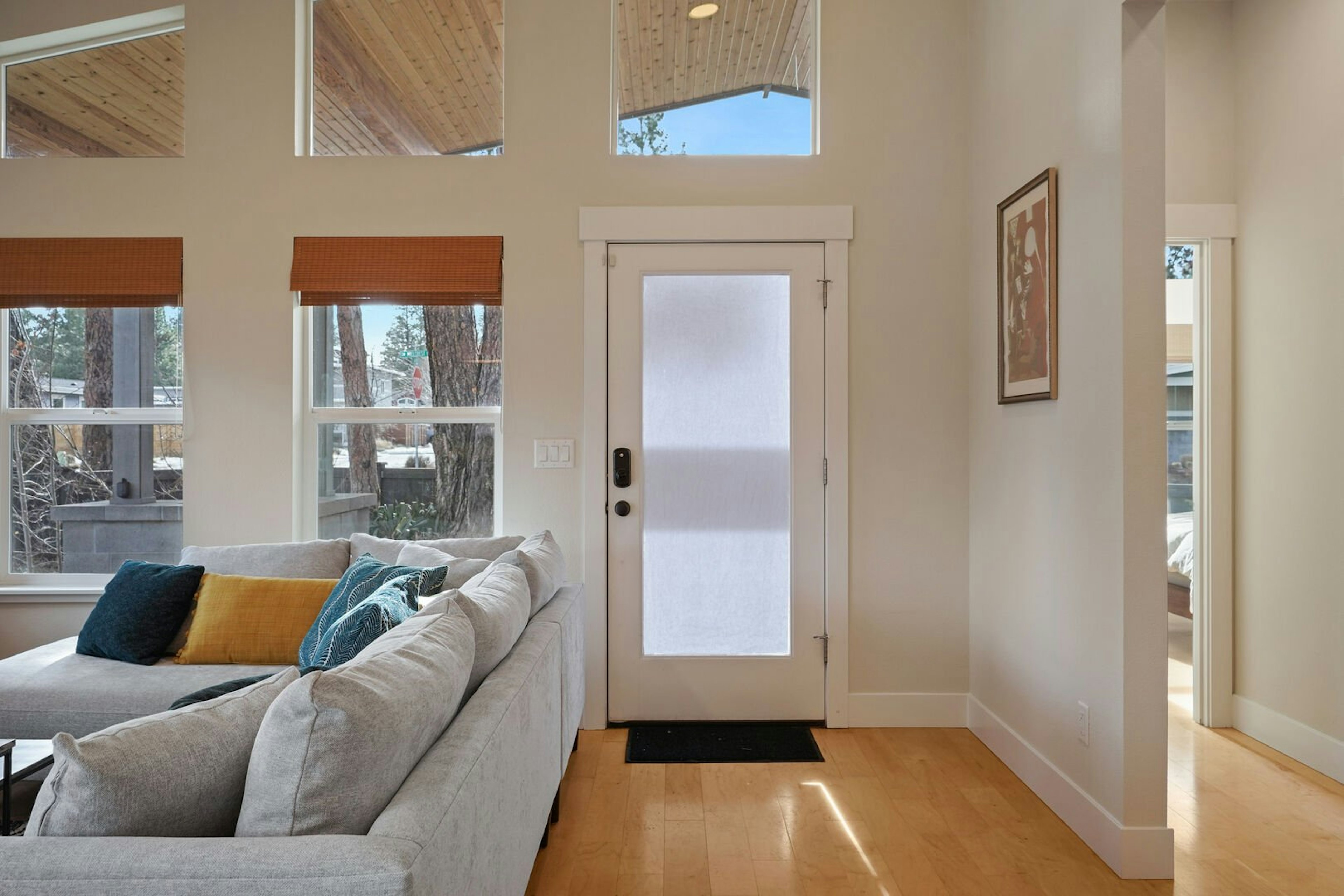 Dwell 30 Day Minimum, photo 5