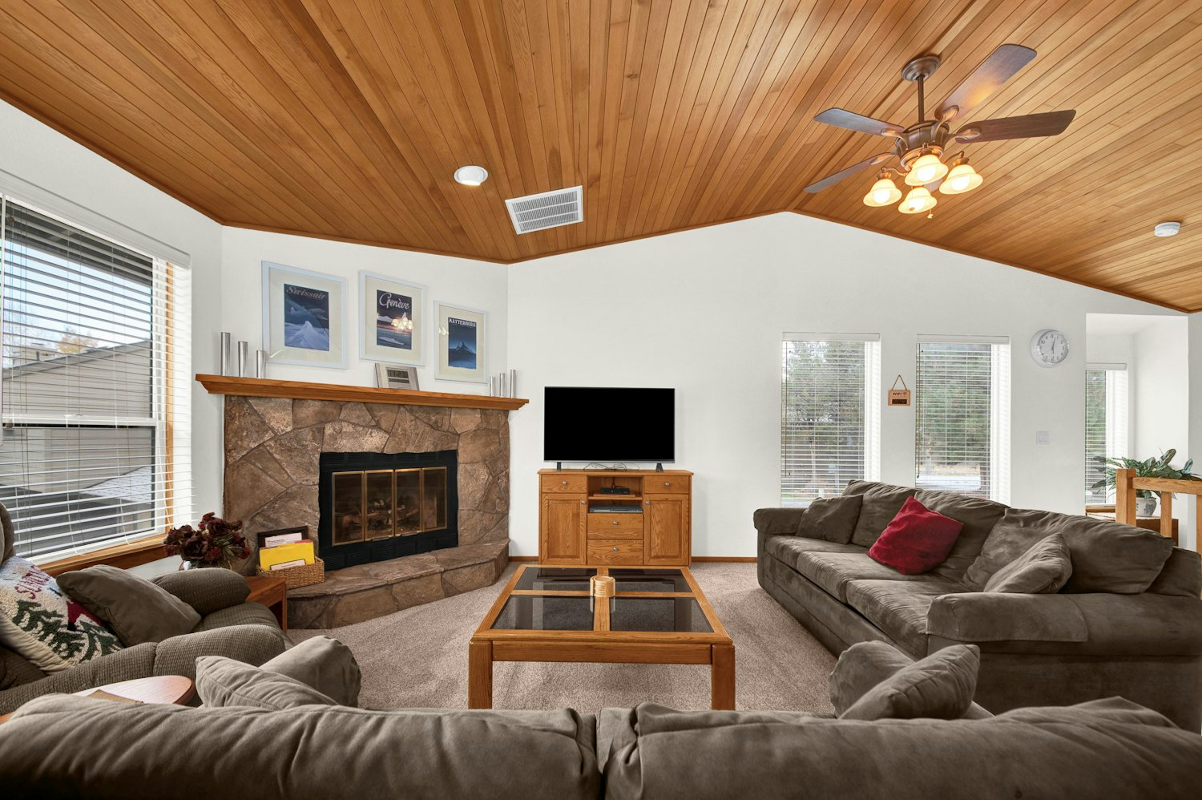 Fairway Village 8 - Living Area
