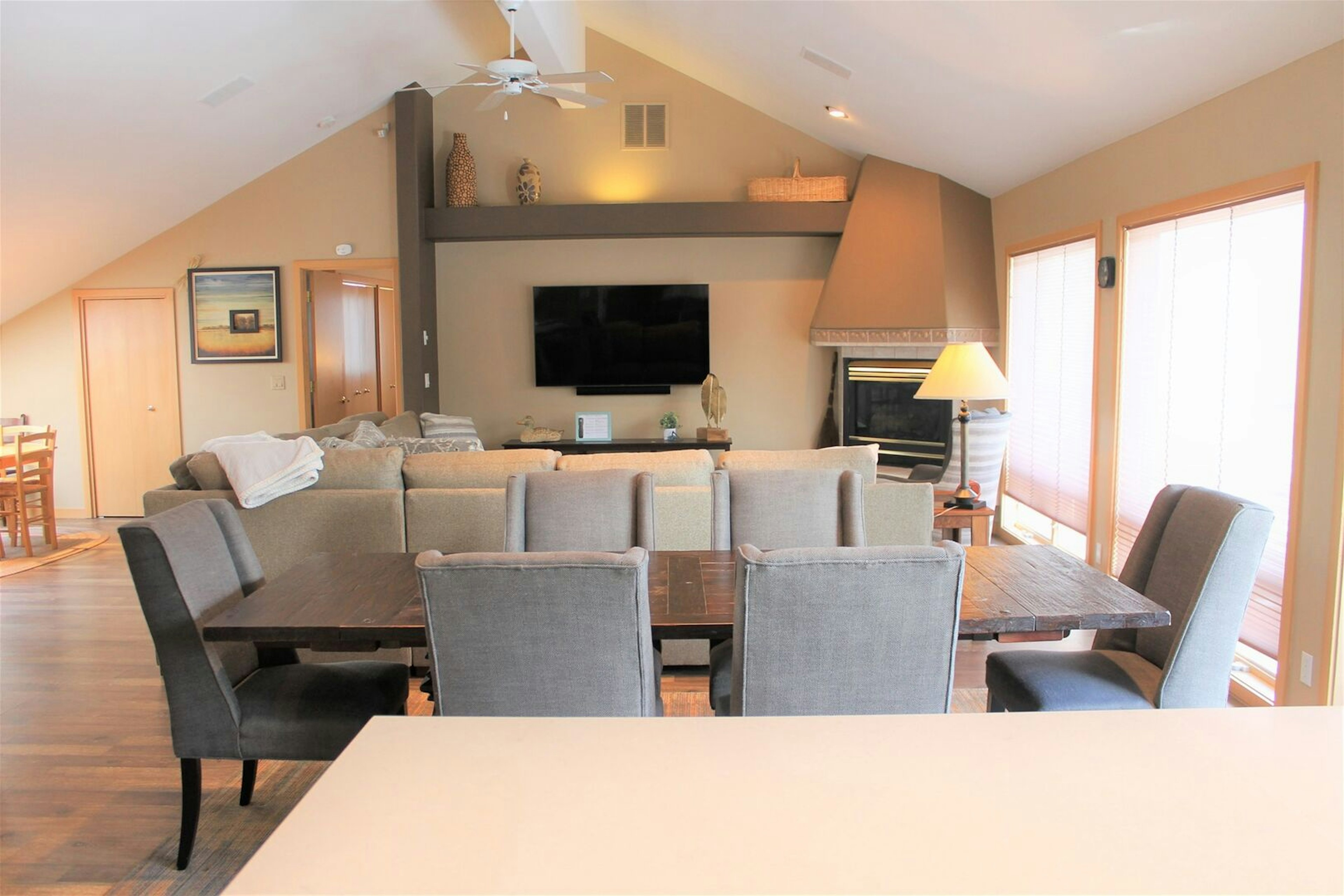 Lone Eagle Landing Upstairs Open Area