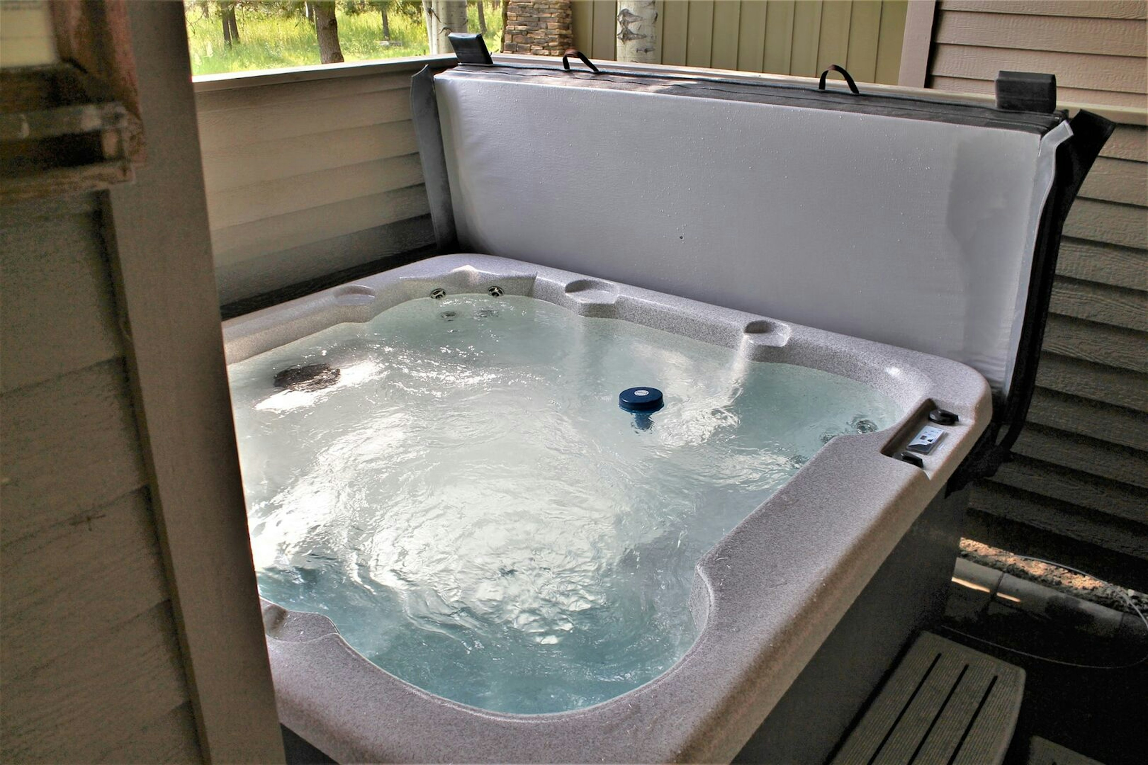 New Hot Tub 2021