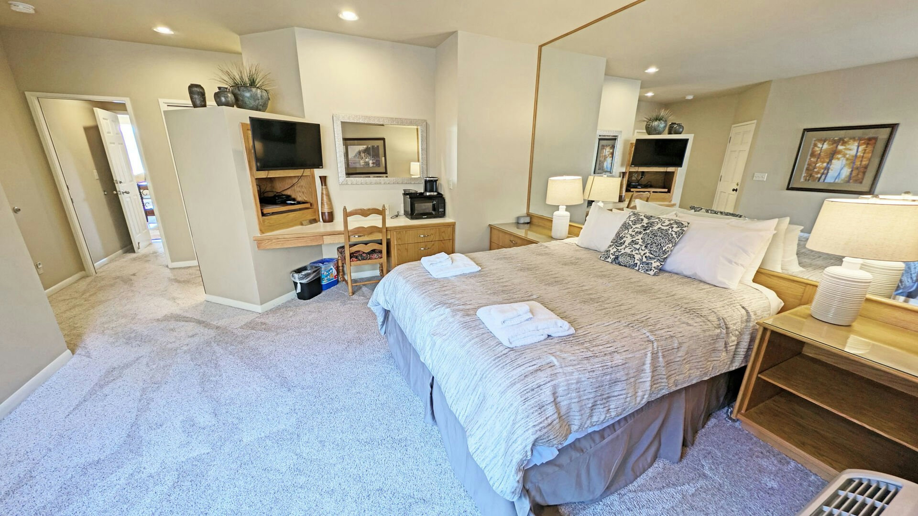 Mt Bachelor Village 324 - Bedroom 2 (B)