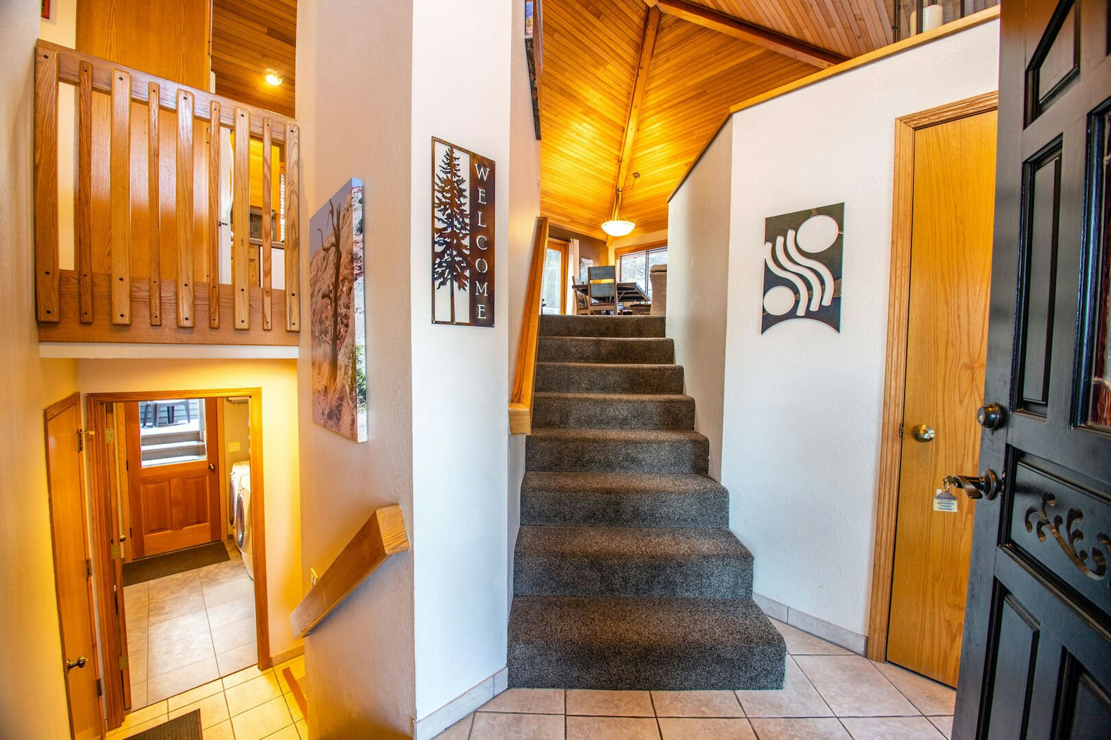 Entry at Red Cedar 53