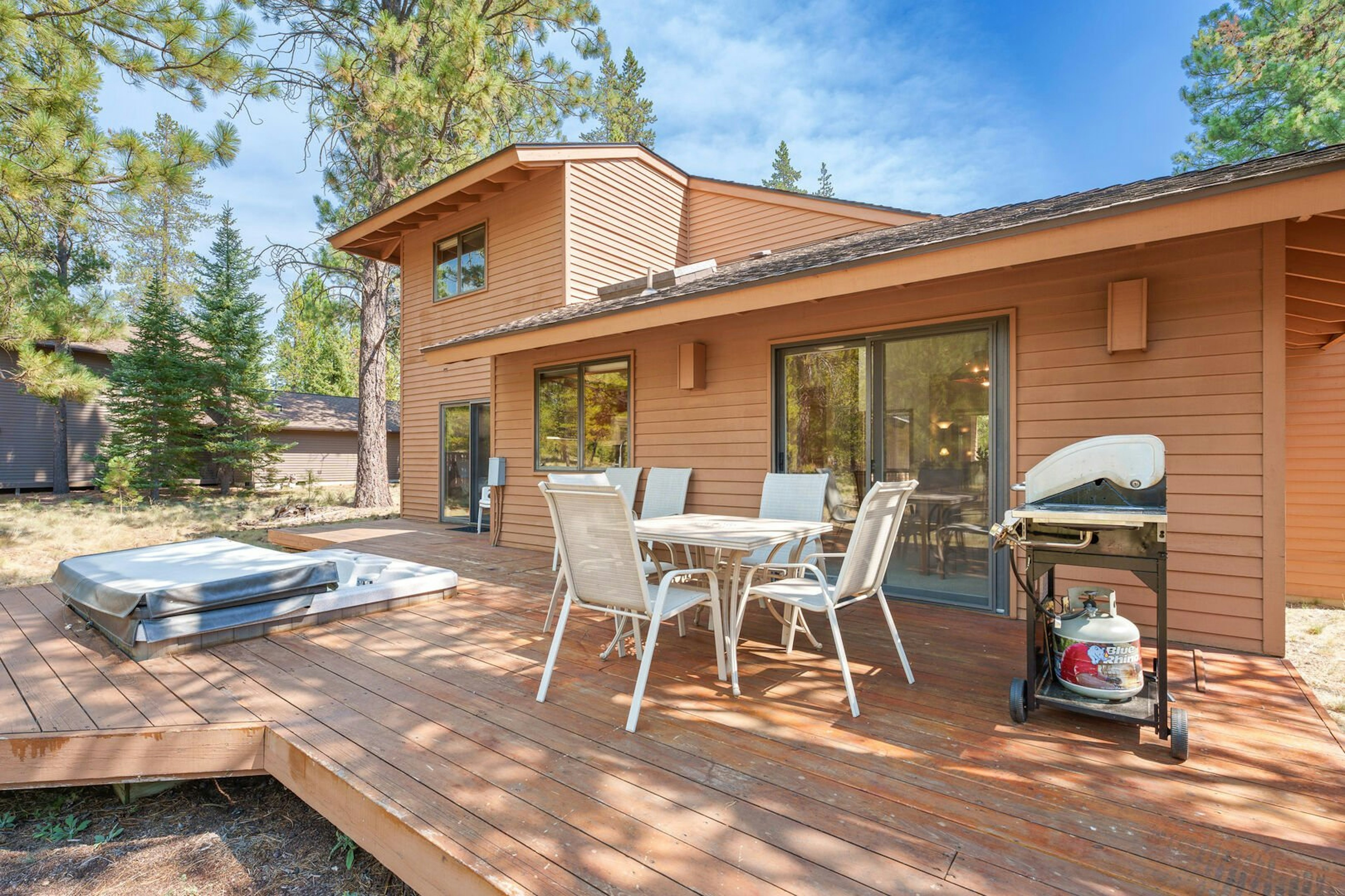 Tokatee 1 - Back Deck