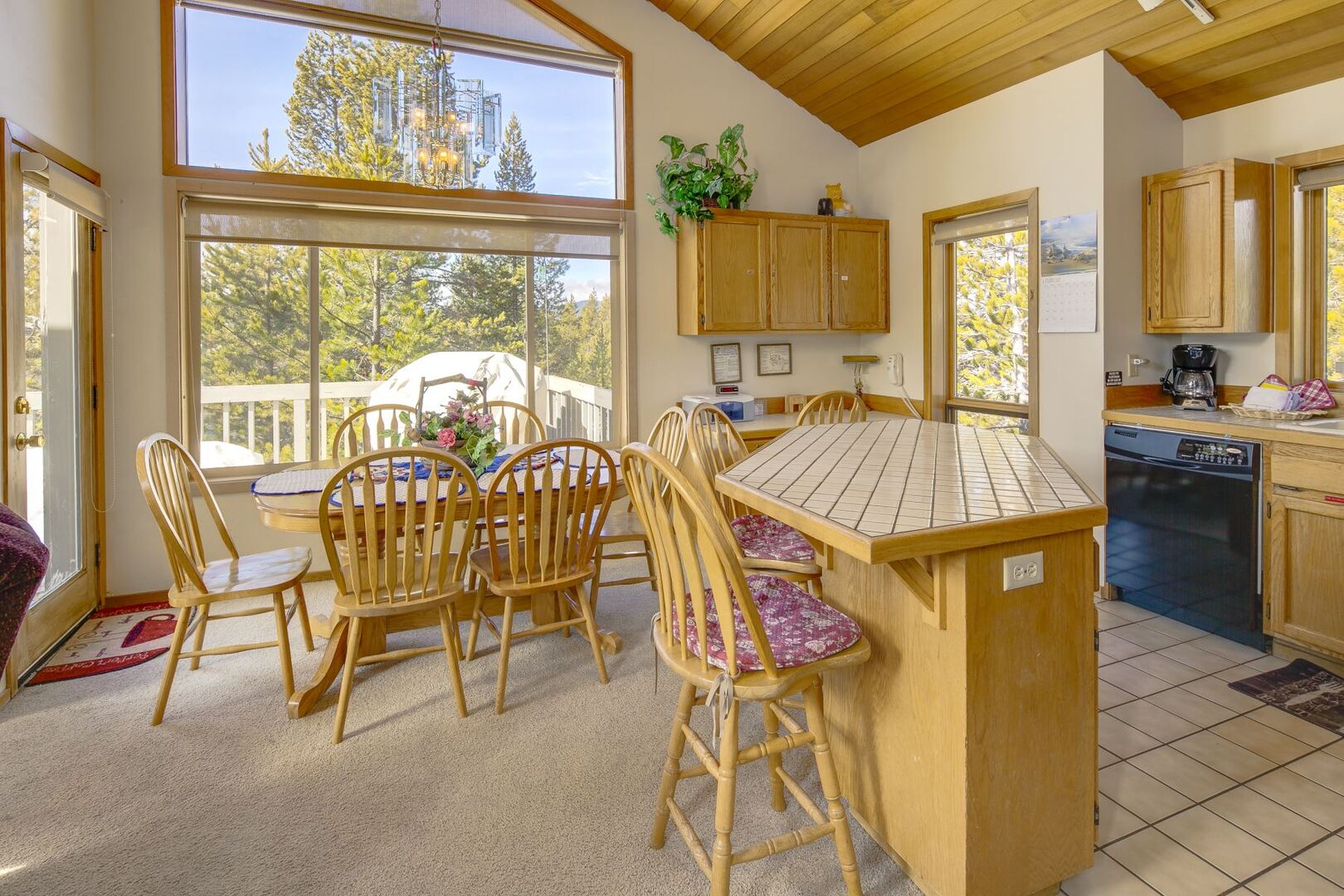 White Elm 29 photo 3