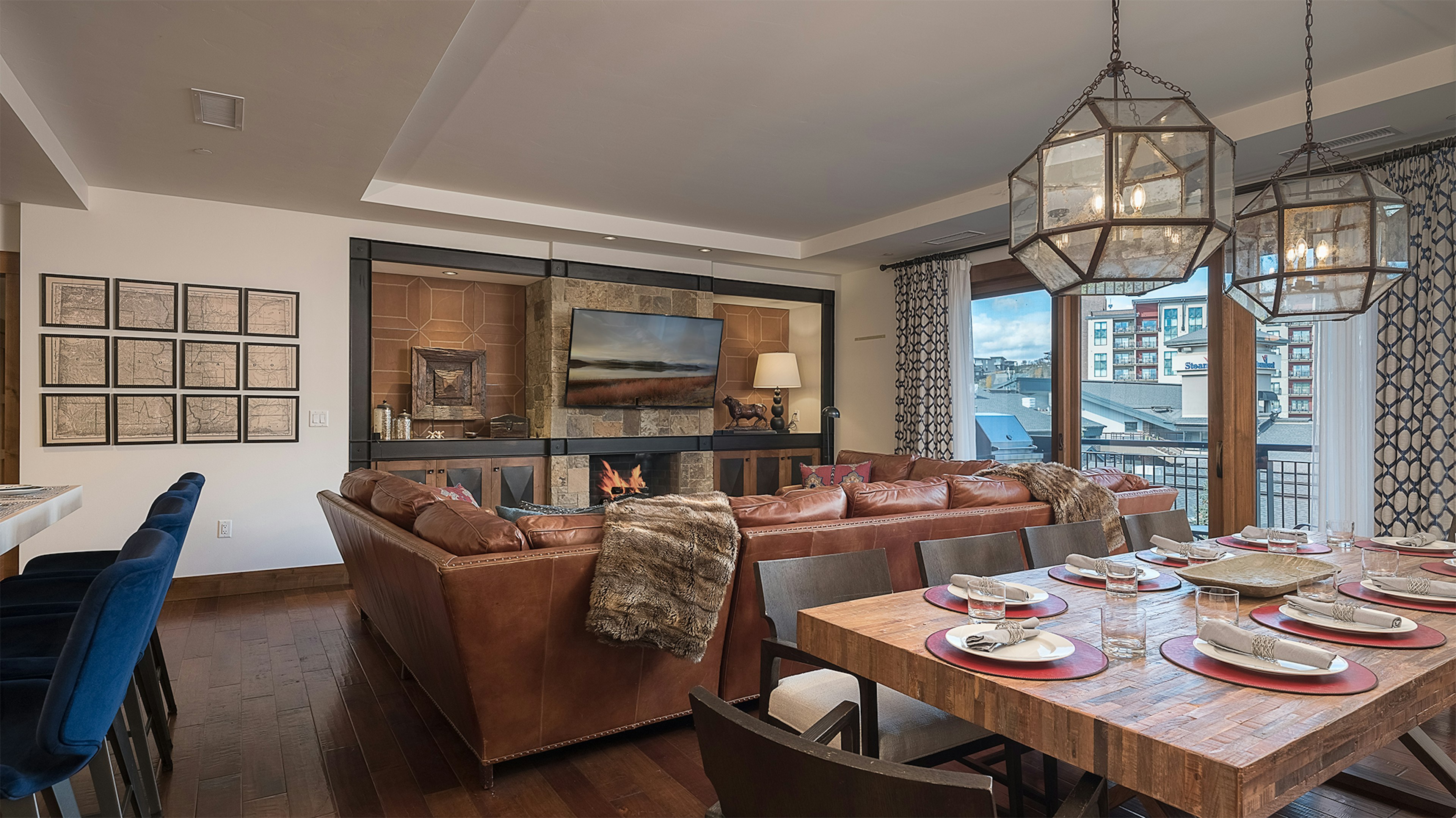 Great Room, Main Level