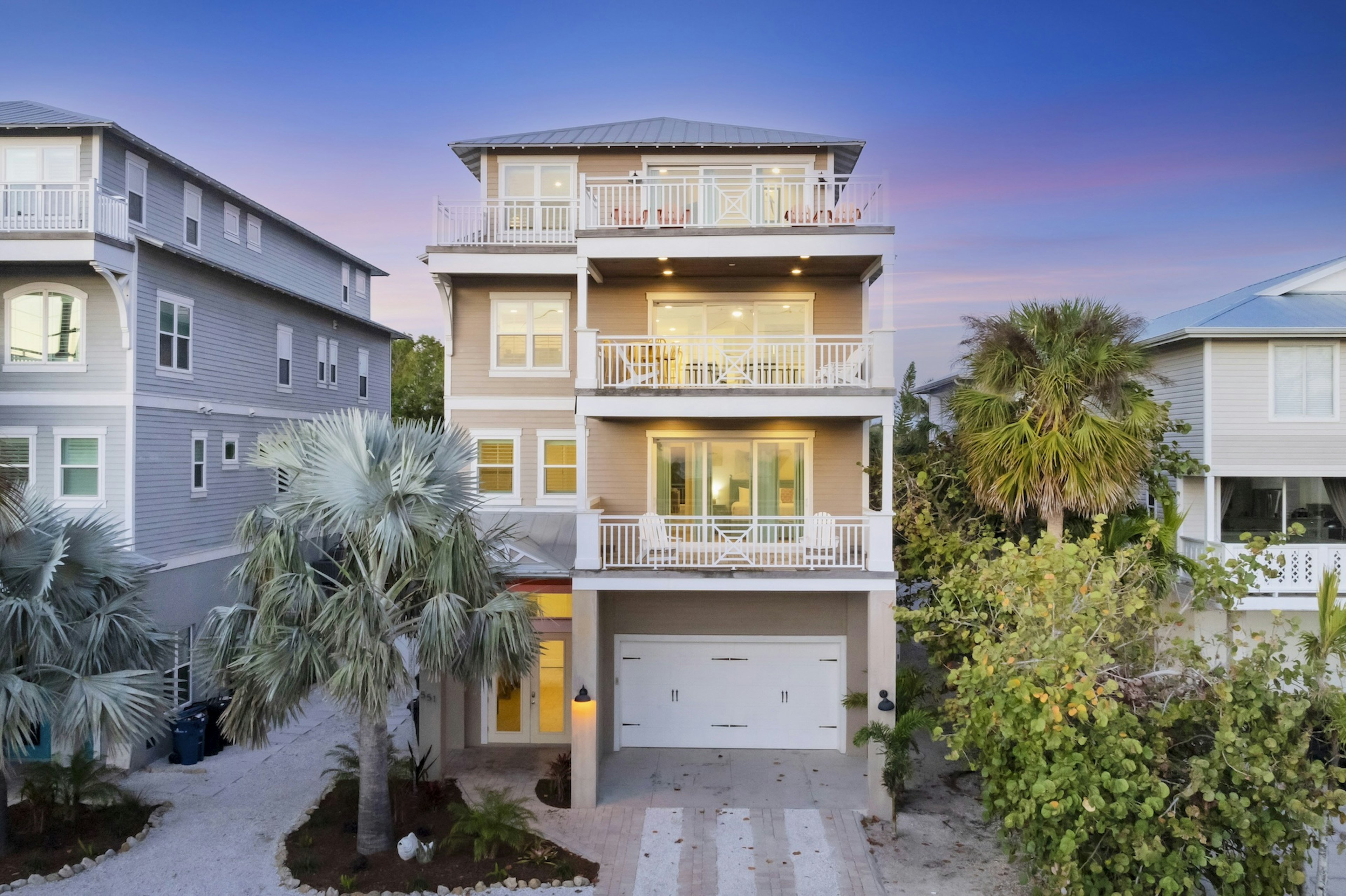 Sunset Gulf by Siesta Key Luxury Rental Properties